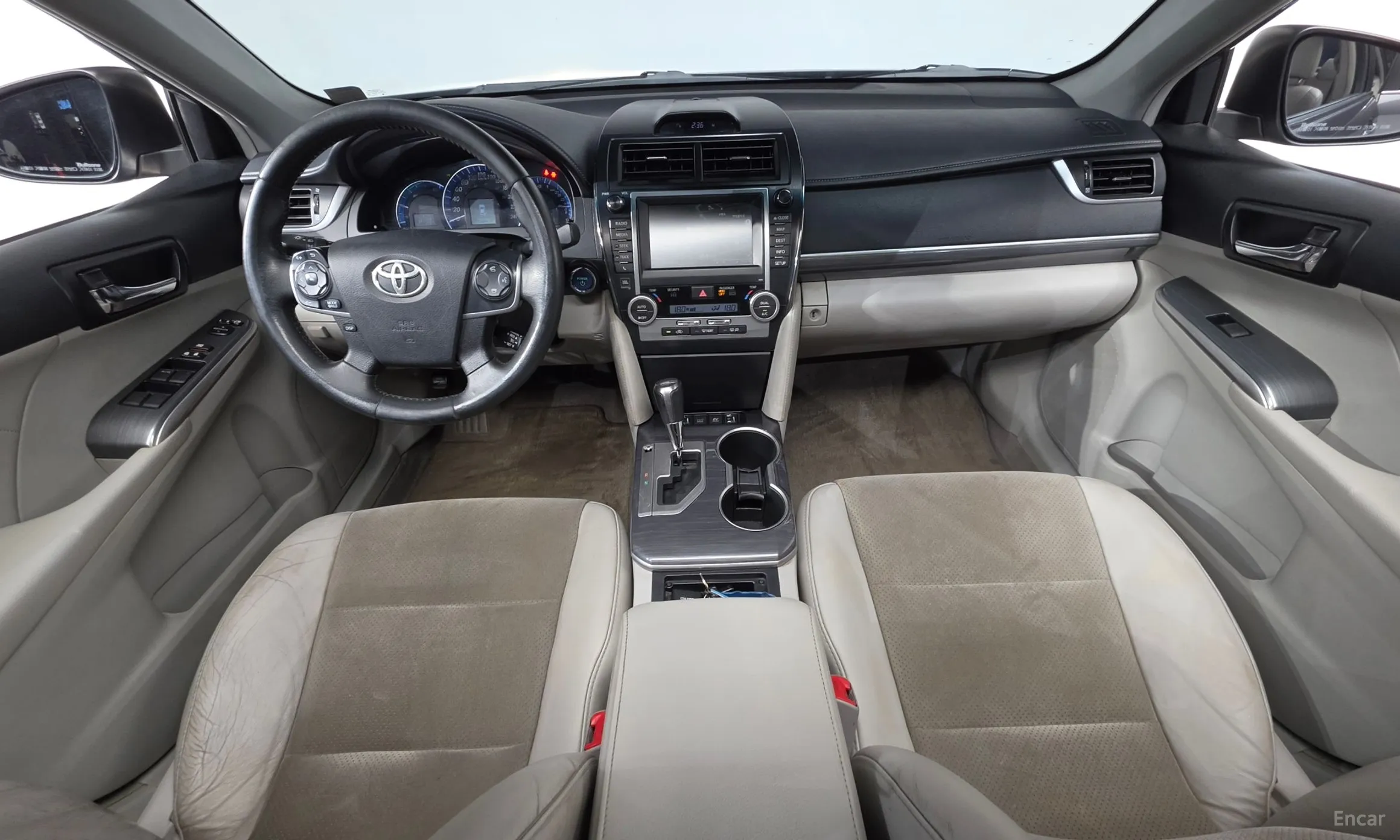 Toyota New Camry превью 7