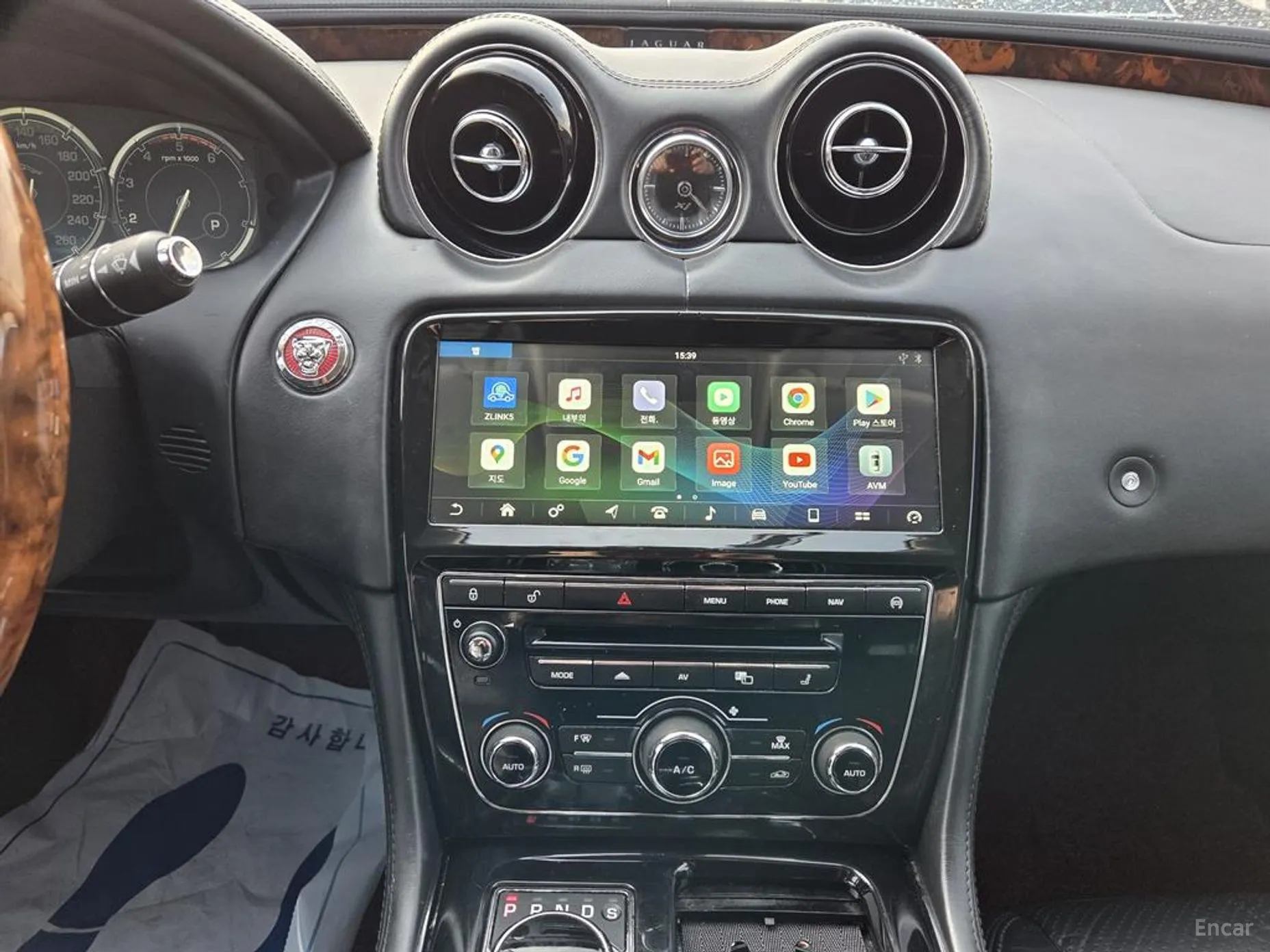 Jaguar All New XJ превью 14