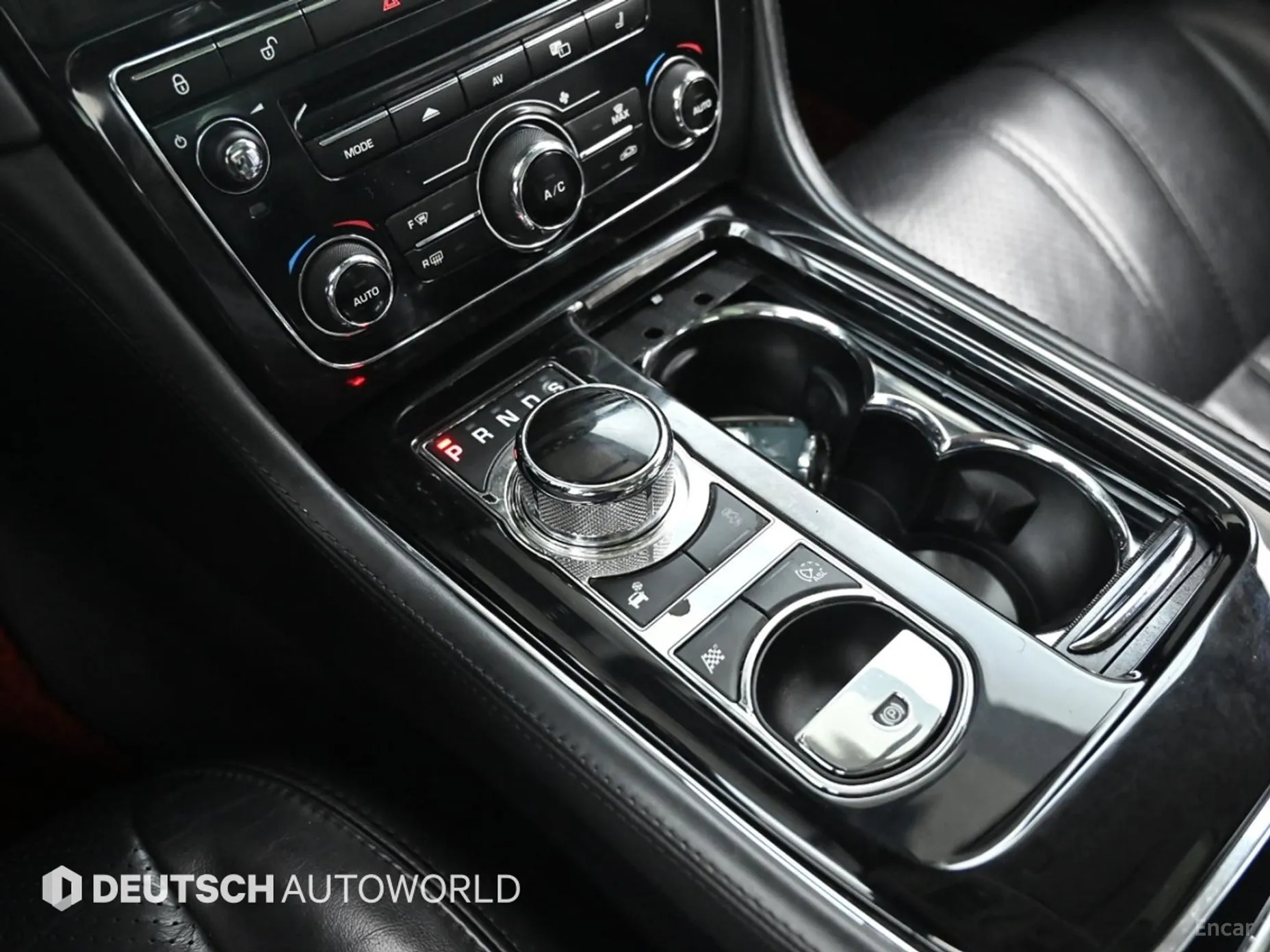 Jaguar All New XJ превью 9
