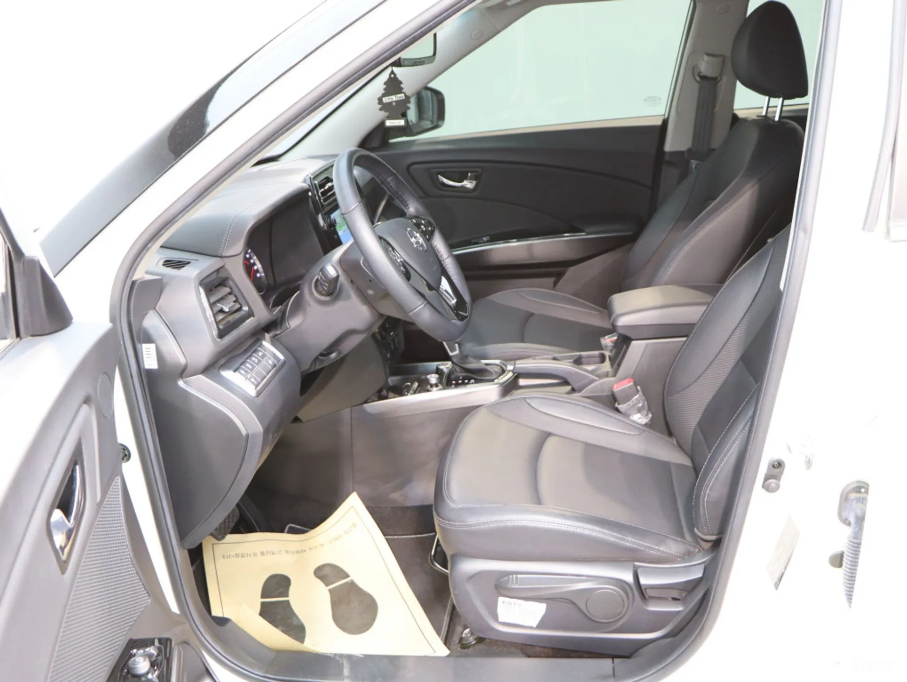 KG Mobility (SsangYong) Berry New Tivoli превью 9