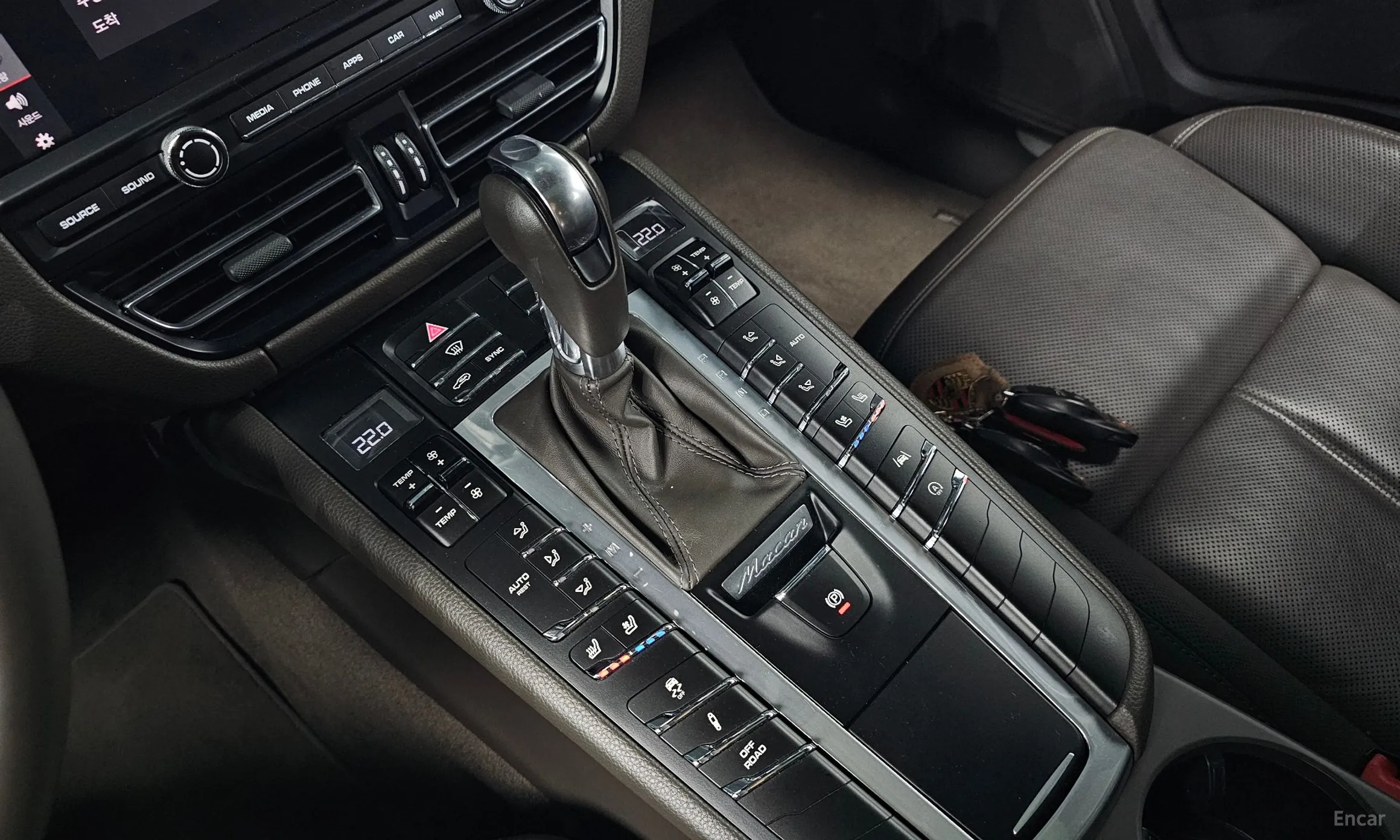 Porsche Macan превью 9