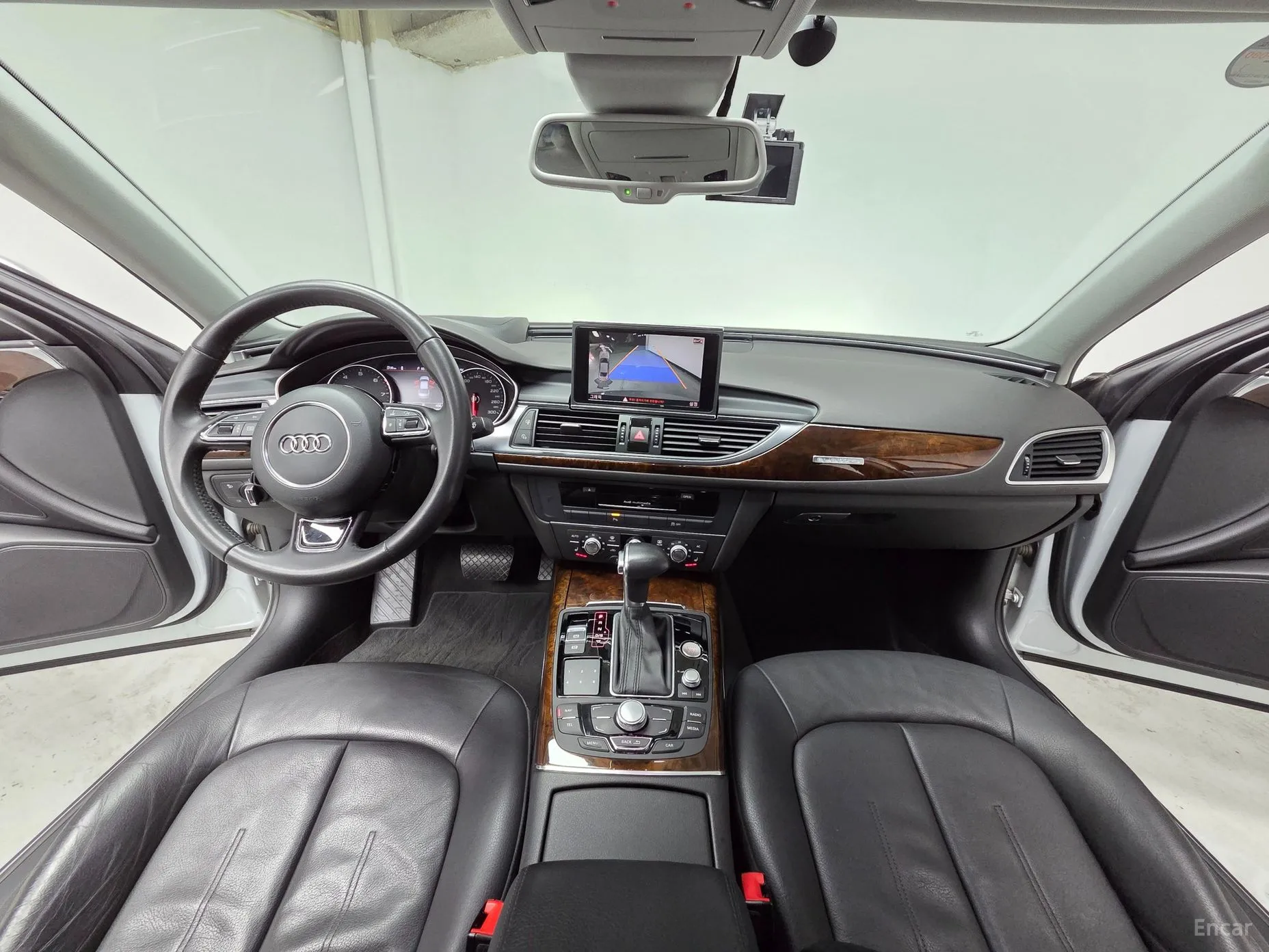 Audi New A6 превью 7