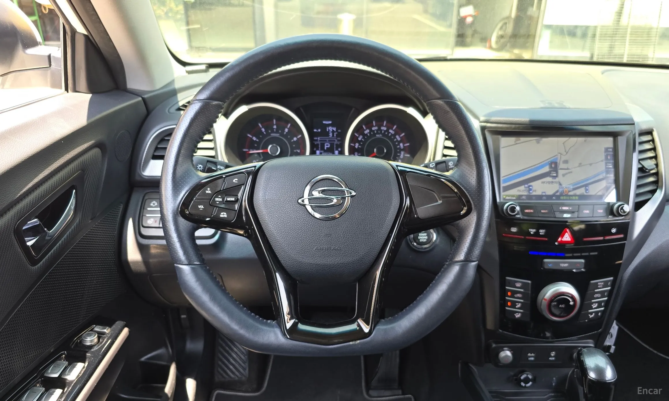 KG Mobility (SsangYong) Tivoli, Lazio превью 13