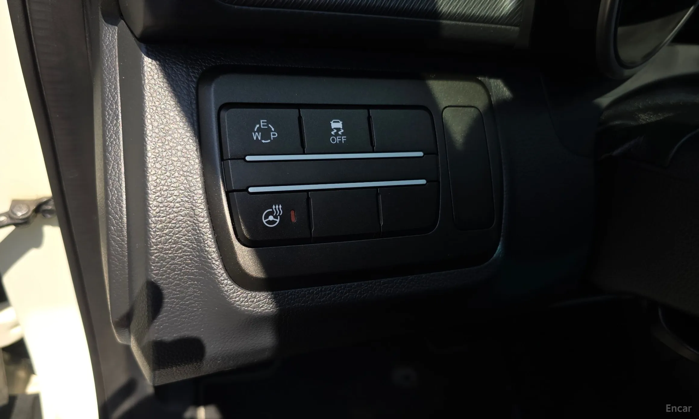 KG Mobility (SsangYong) Tivoli, Lazio превью 19