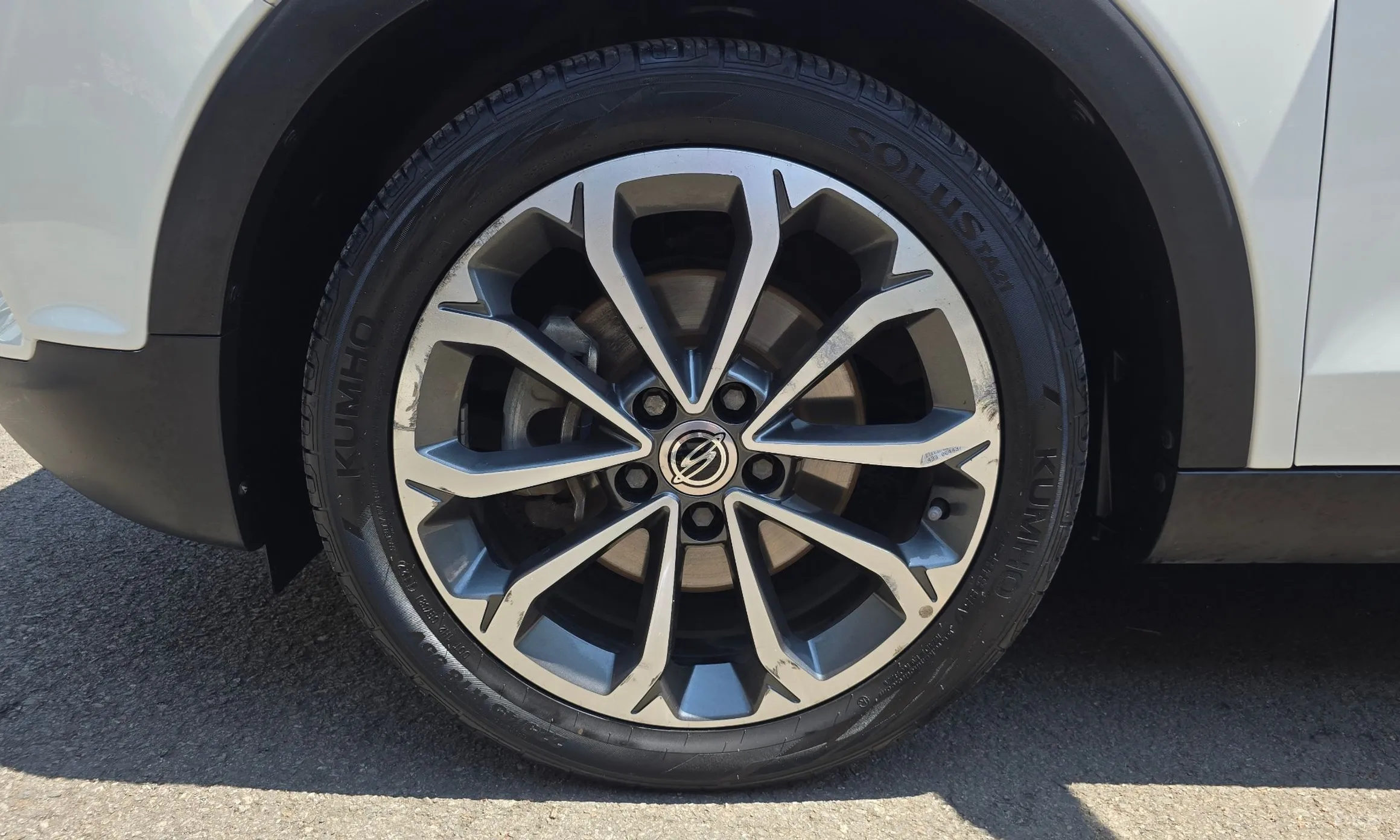 KG Mobility (SsangYong) Tivoli, Lazio превью 5