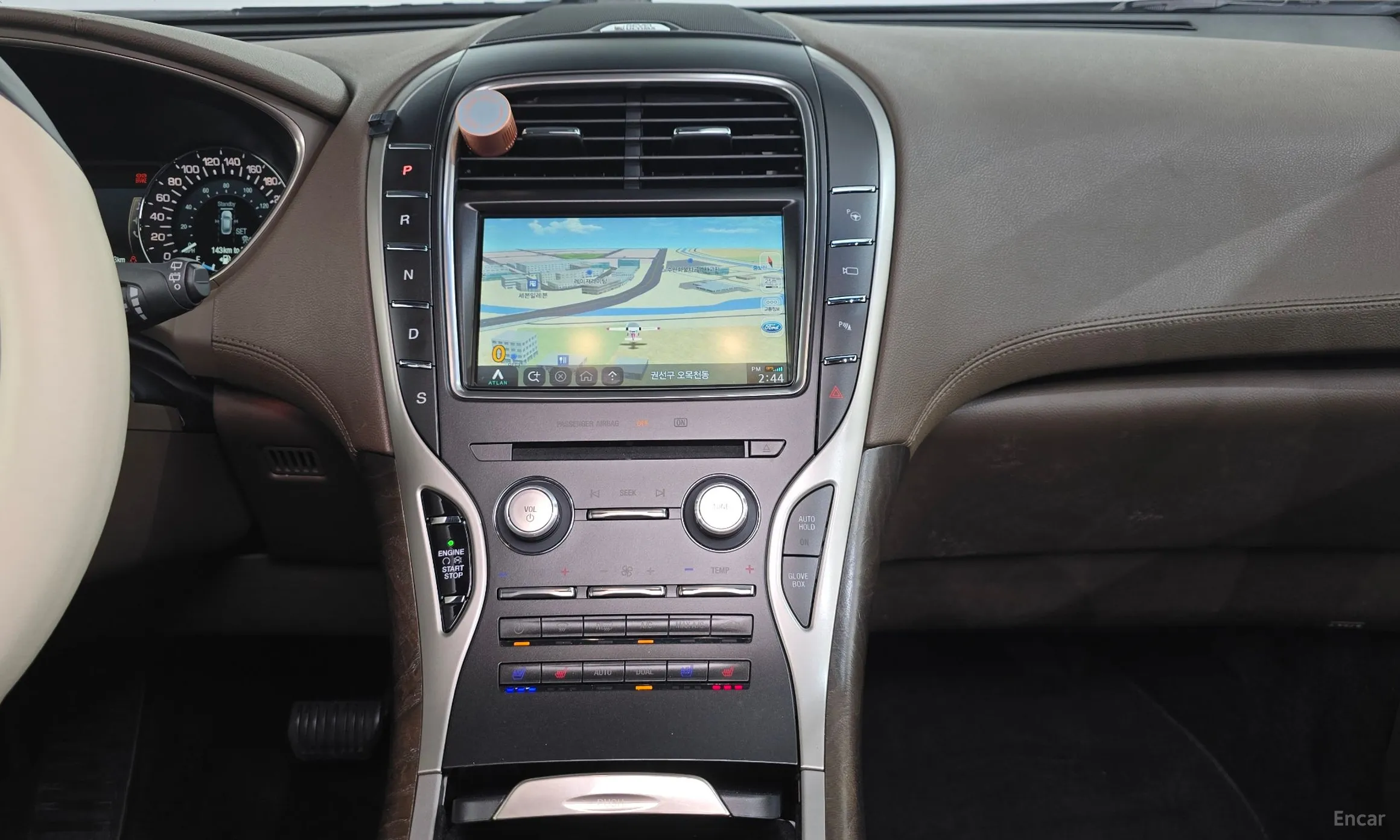 Lincoln MKX 2nd Generation превью 14