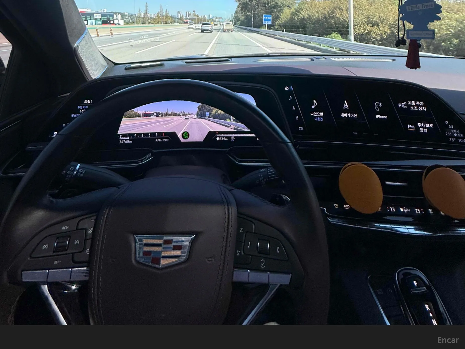 Cadillac Escalade 5th Generation превью 5