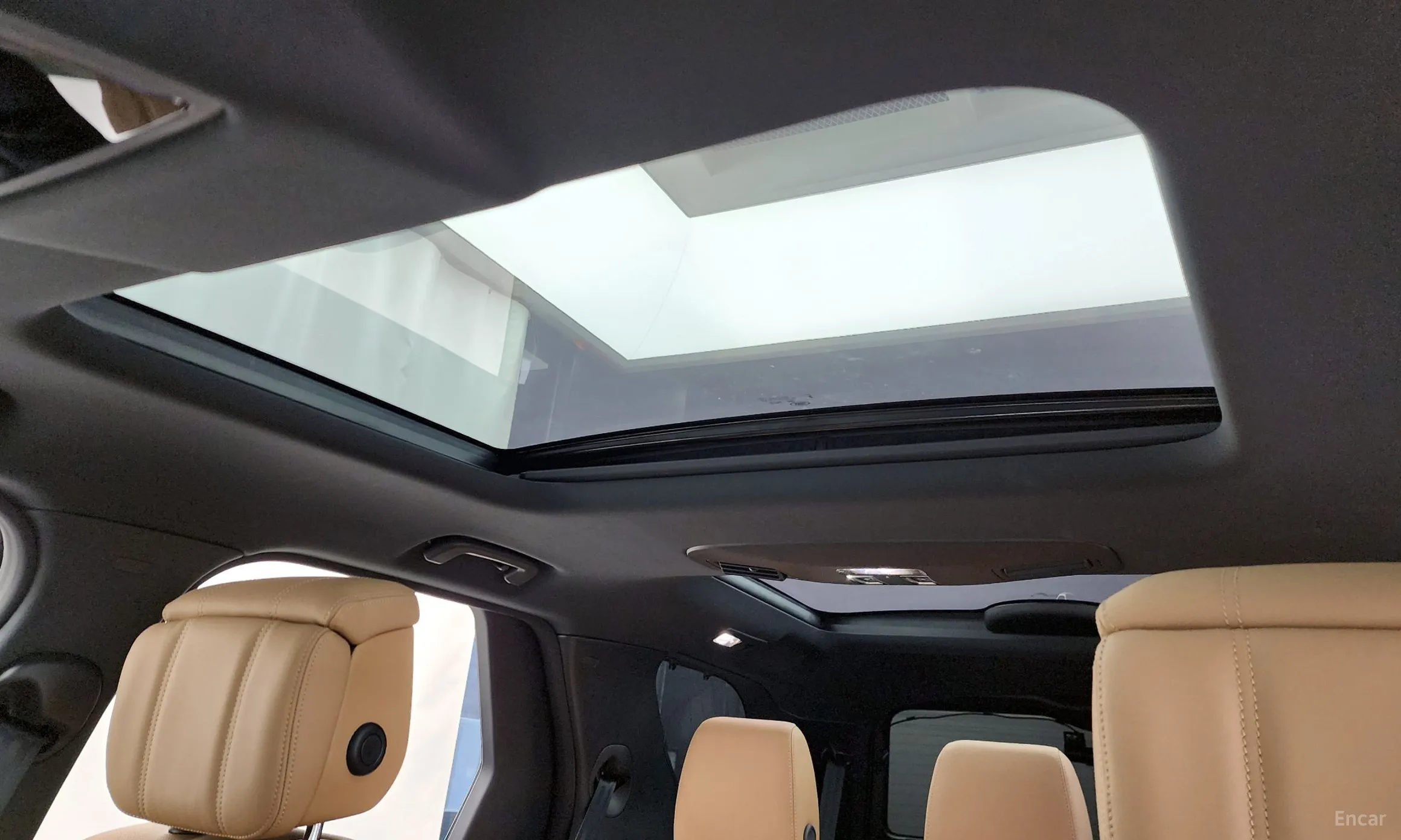 Land Rover Discovery 5 превью 18