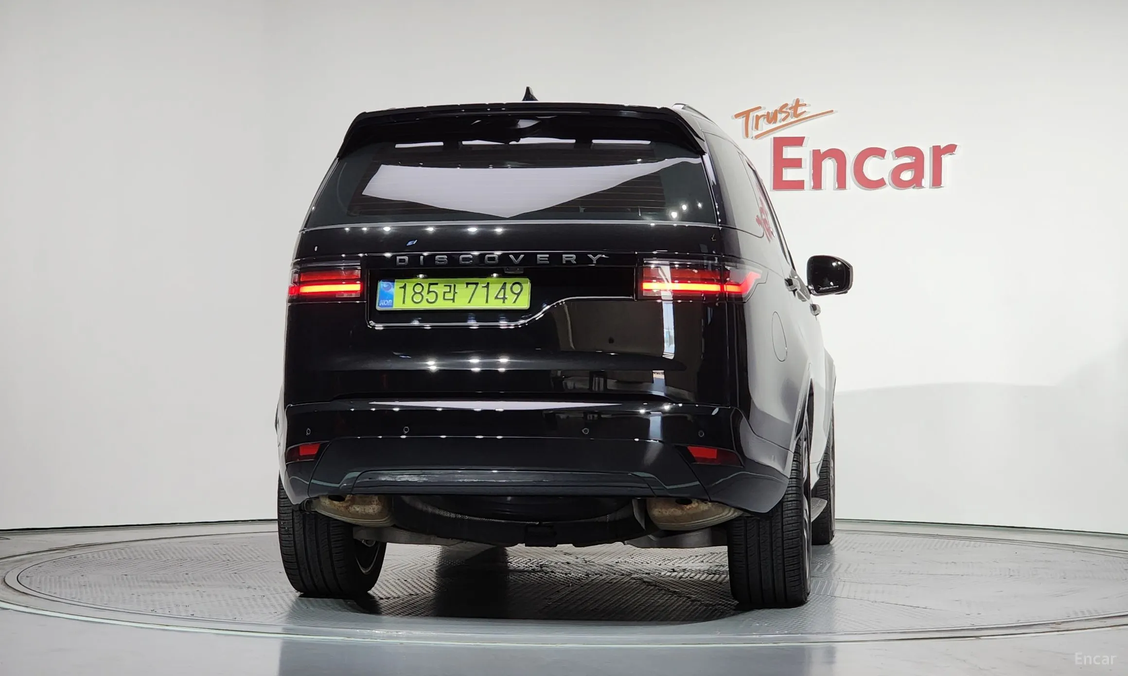 Land Rover Discovery 5 превью 4