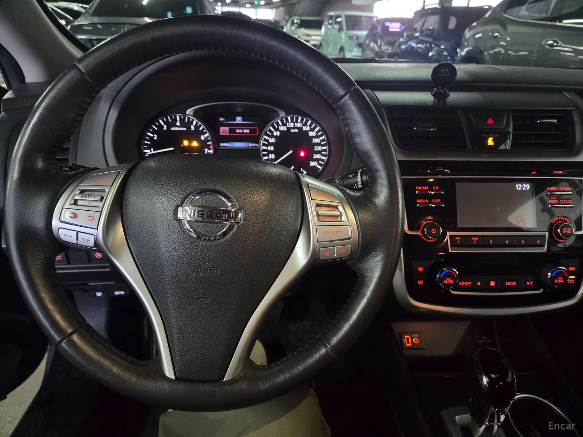 Nissan Altima превью 8