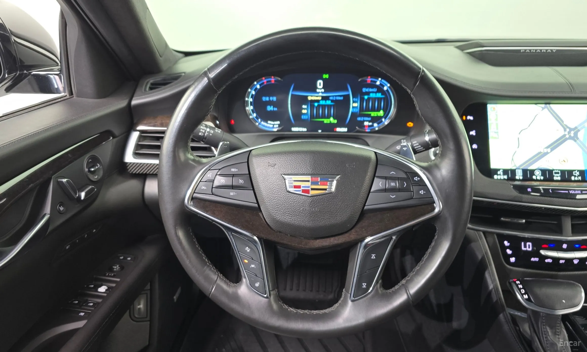 Cadillac CT6 превью 13