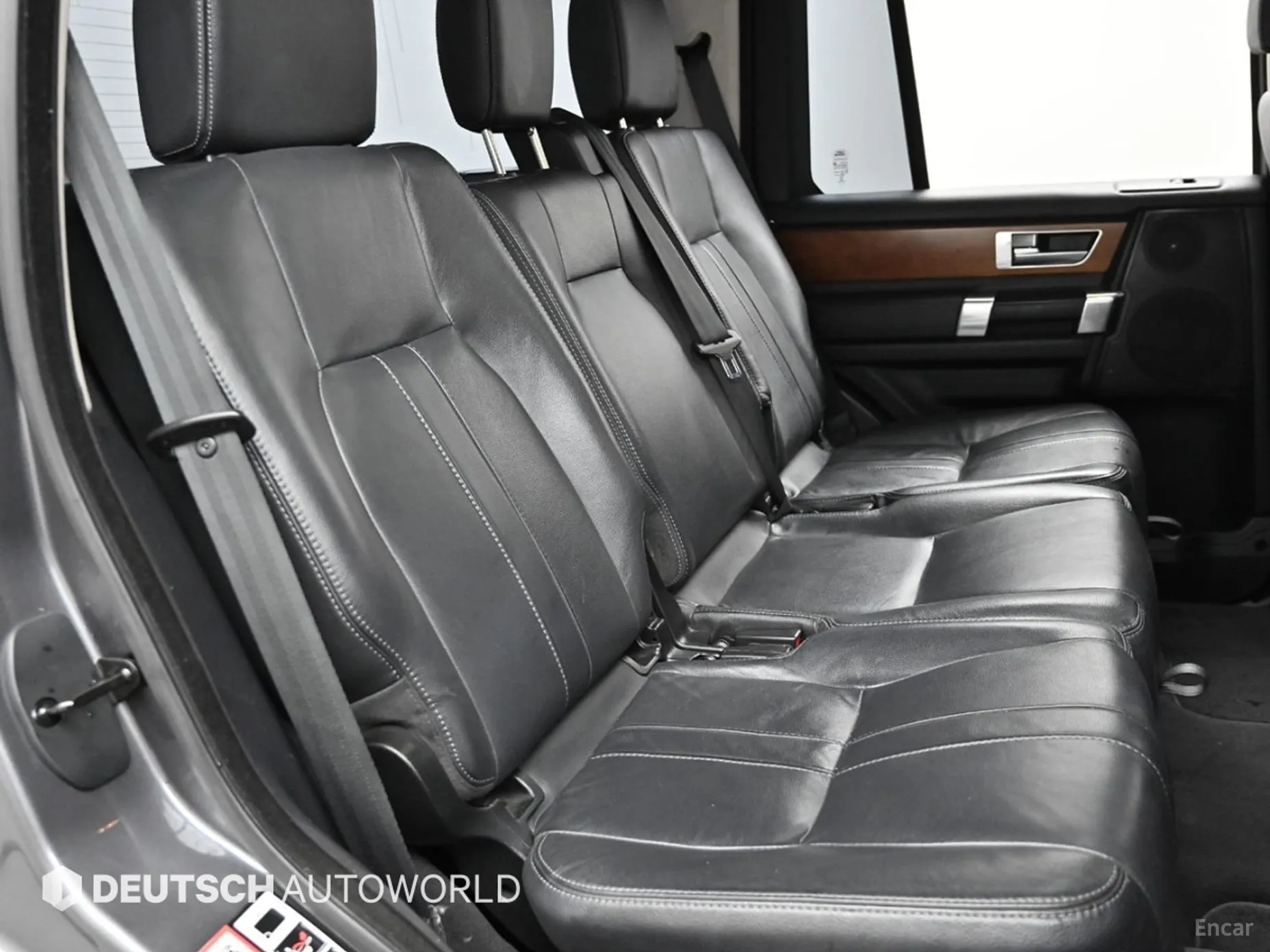 Land Rover Discovery 4 превью 12