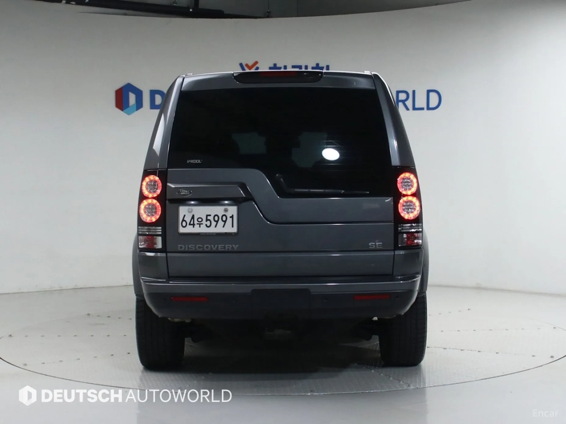 Land Rover Discovery 4 превью 4