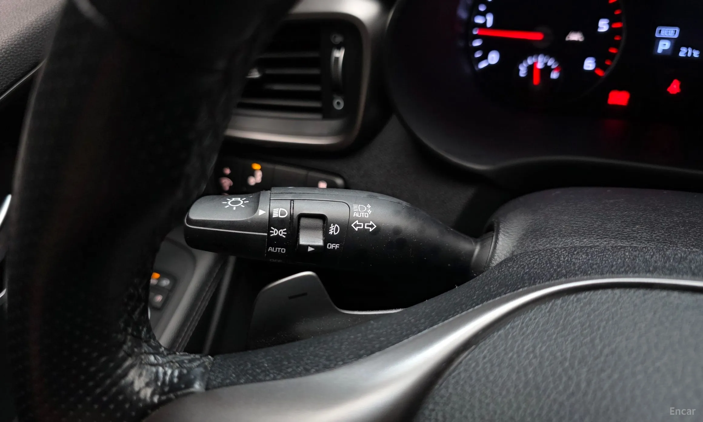 Kia Sorento превью 16