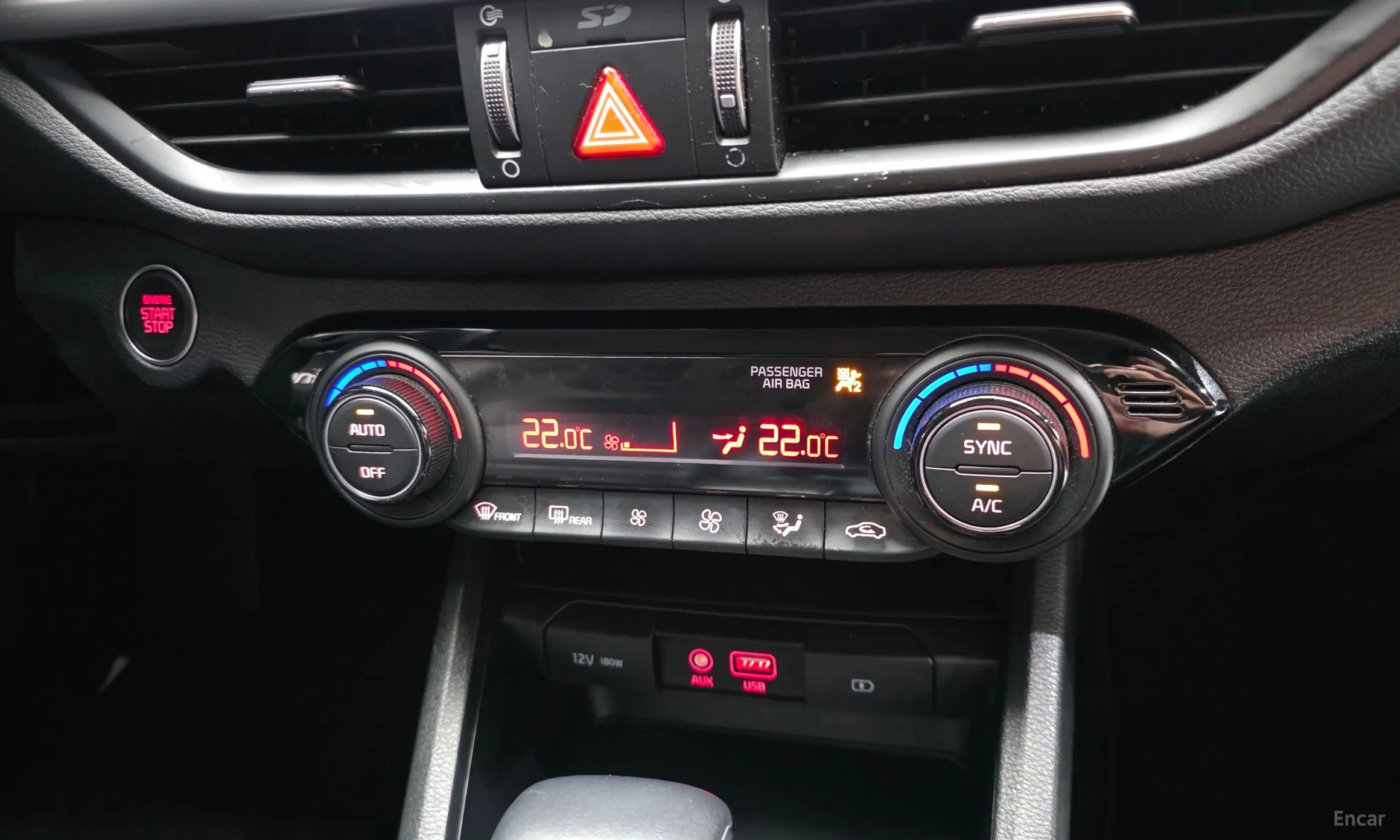 Kia K3 превью 18
