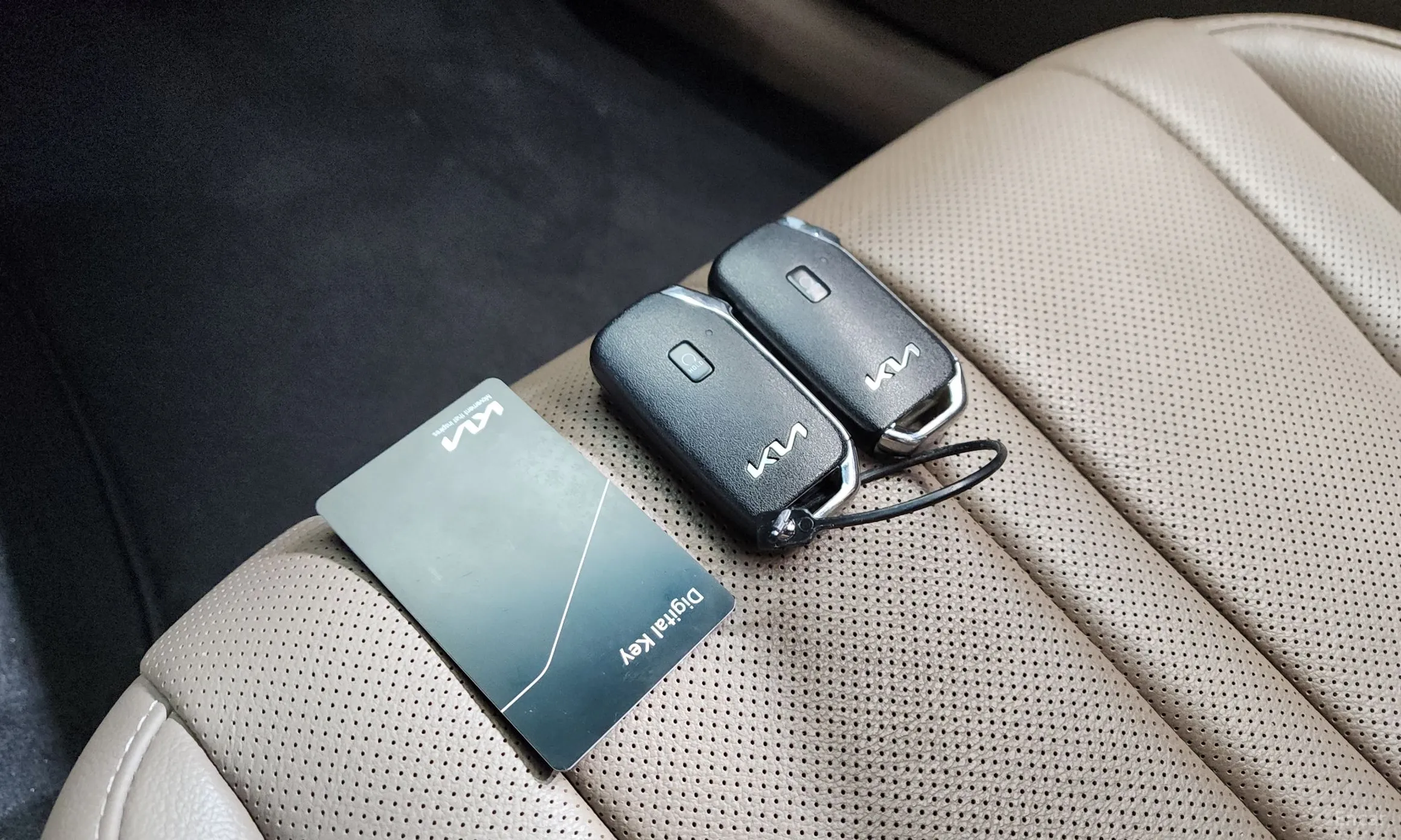 Kia K8 Hybrid превью 16