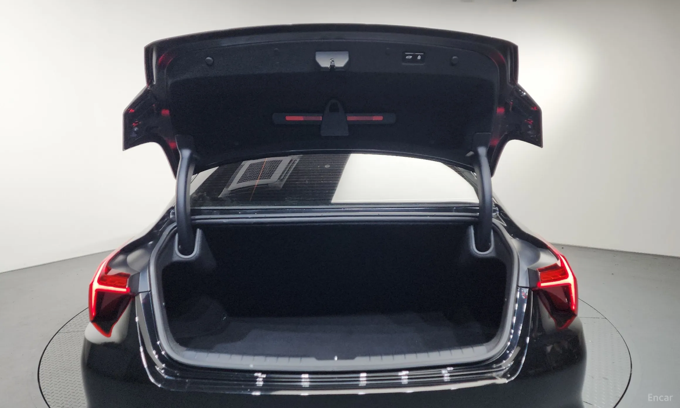 Kia K8 Hybrid превью 20
