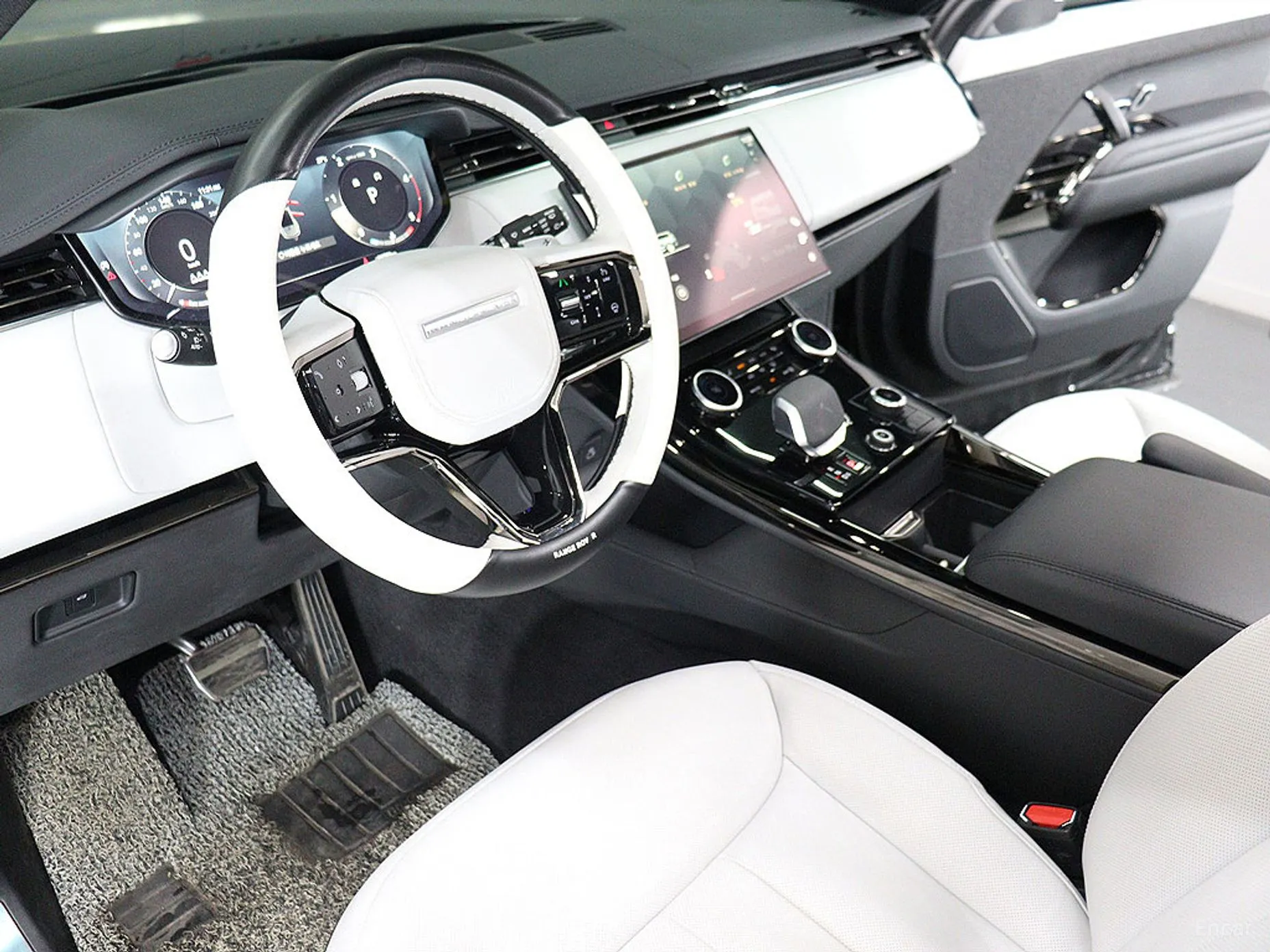 Land Rover Range Rover Sport 3rd Generation превью 17