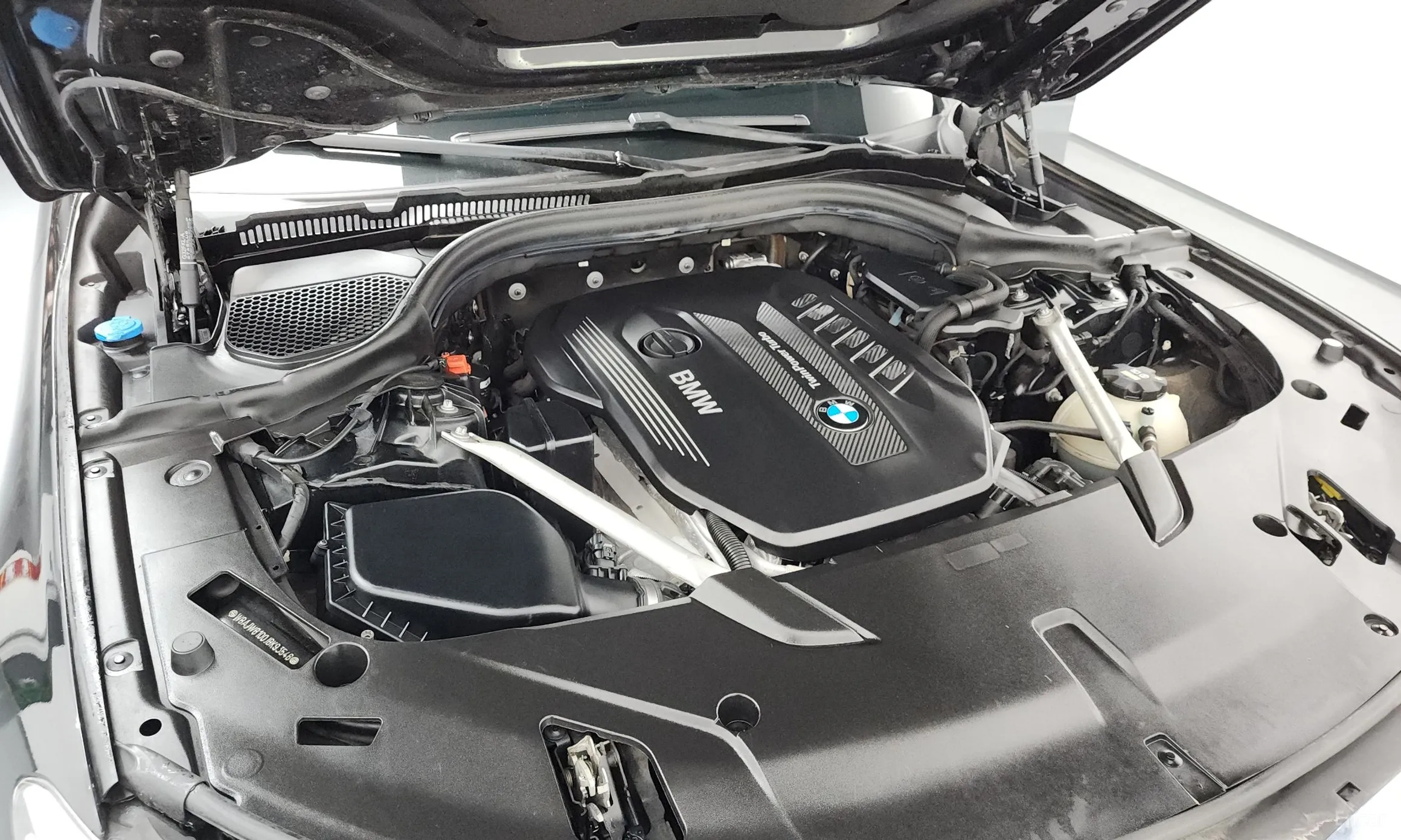 BMW 6-Series GT (G32) превью 6