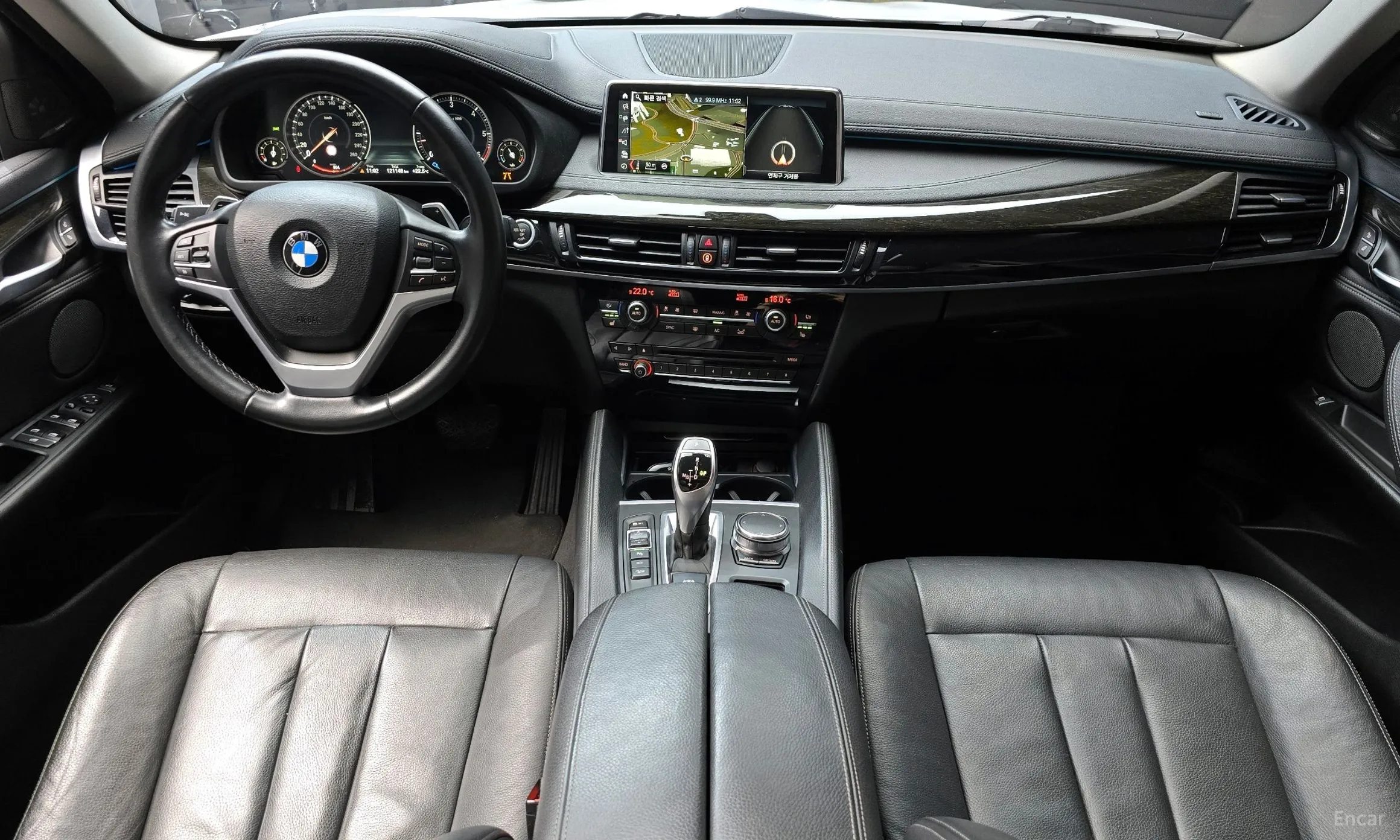 BMW X6 (F16) превью 7