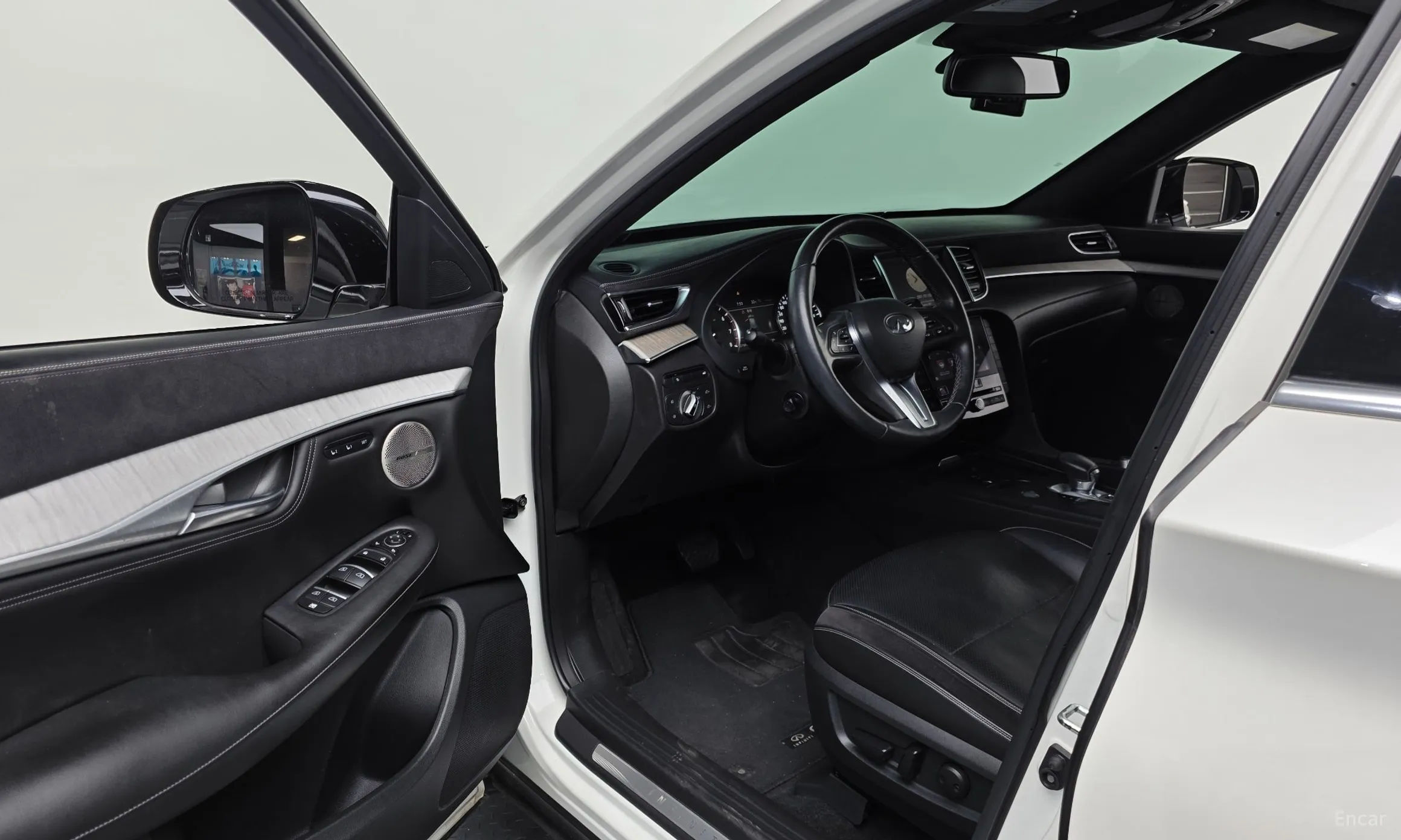 Infiniti QX50 (P71A) превью 10