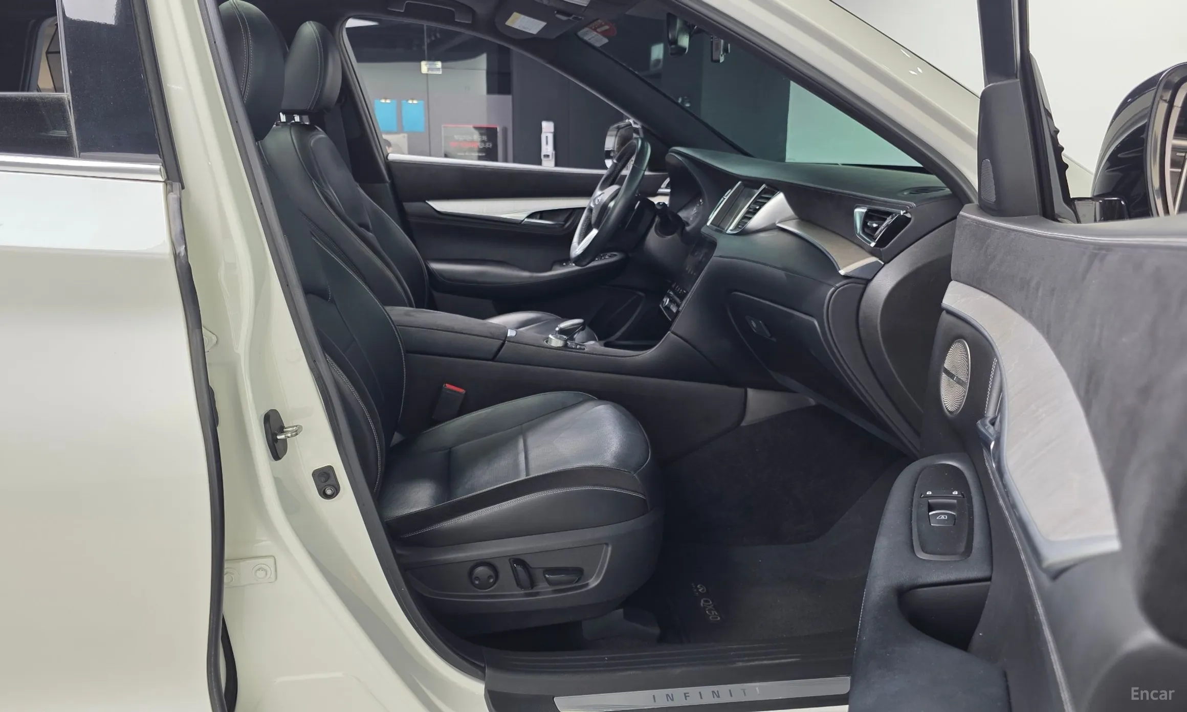 Infiniti QX50 (P71A) превью 11