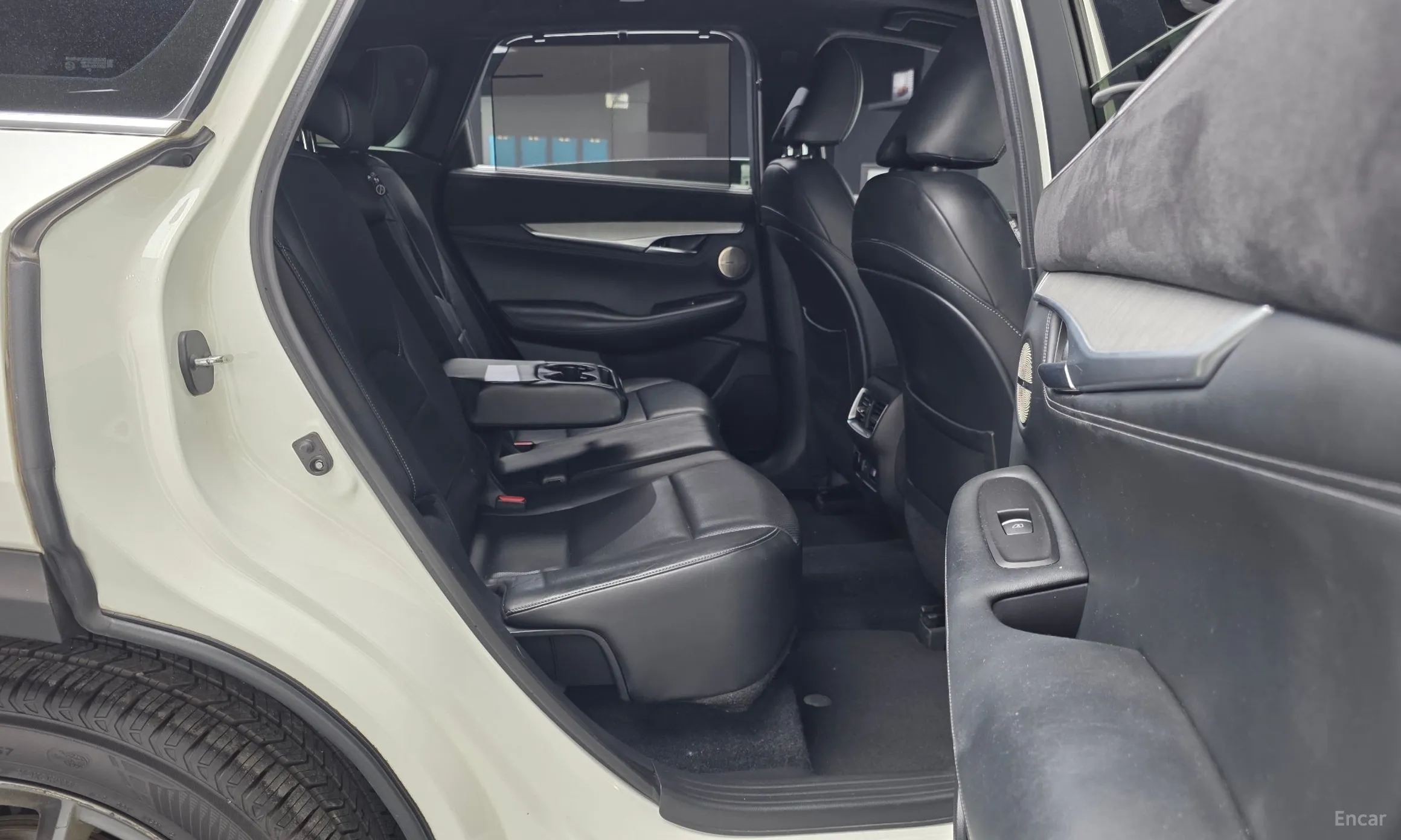 Infiniti QX50 (P71A) превью 12