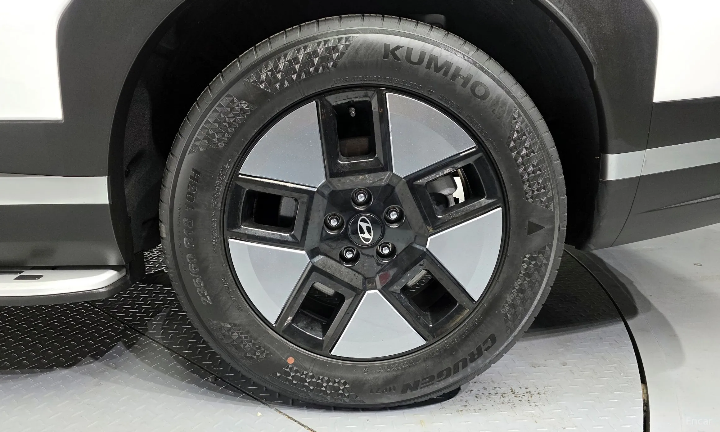 Hyundai Santa Fe (MX5) превью 5
