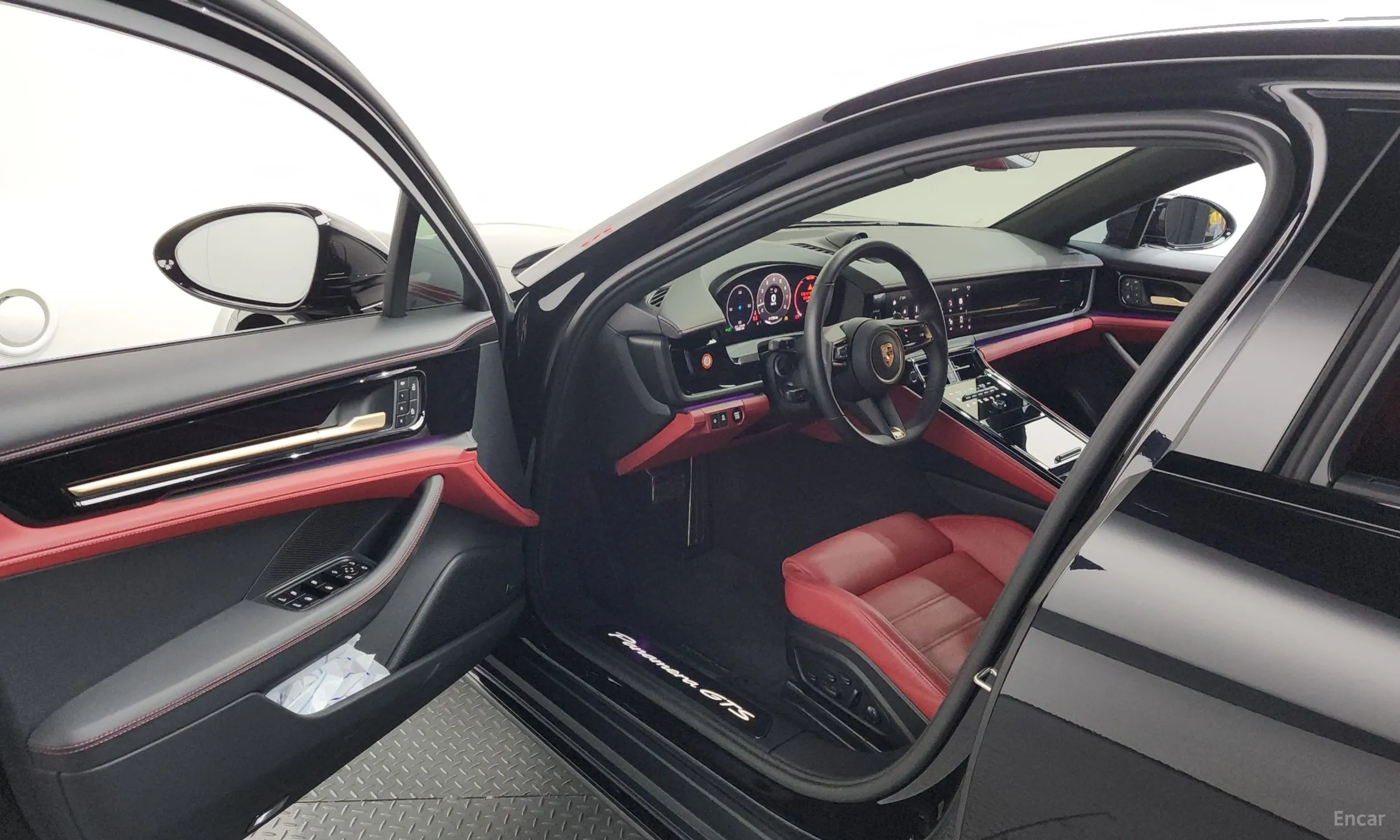 Porsche Panamera (976) превью 10