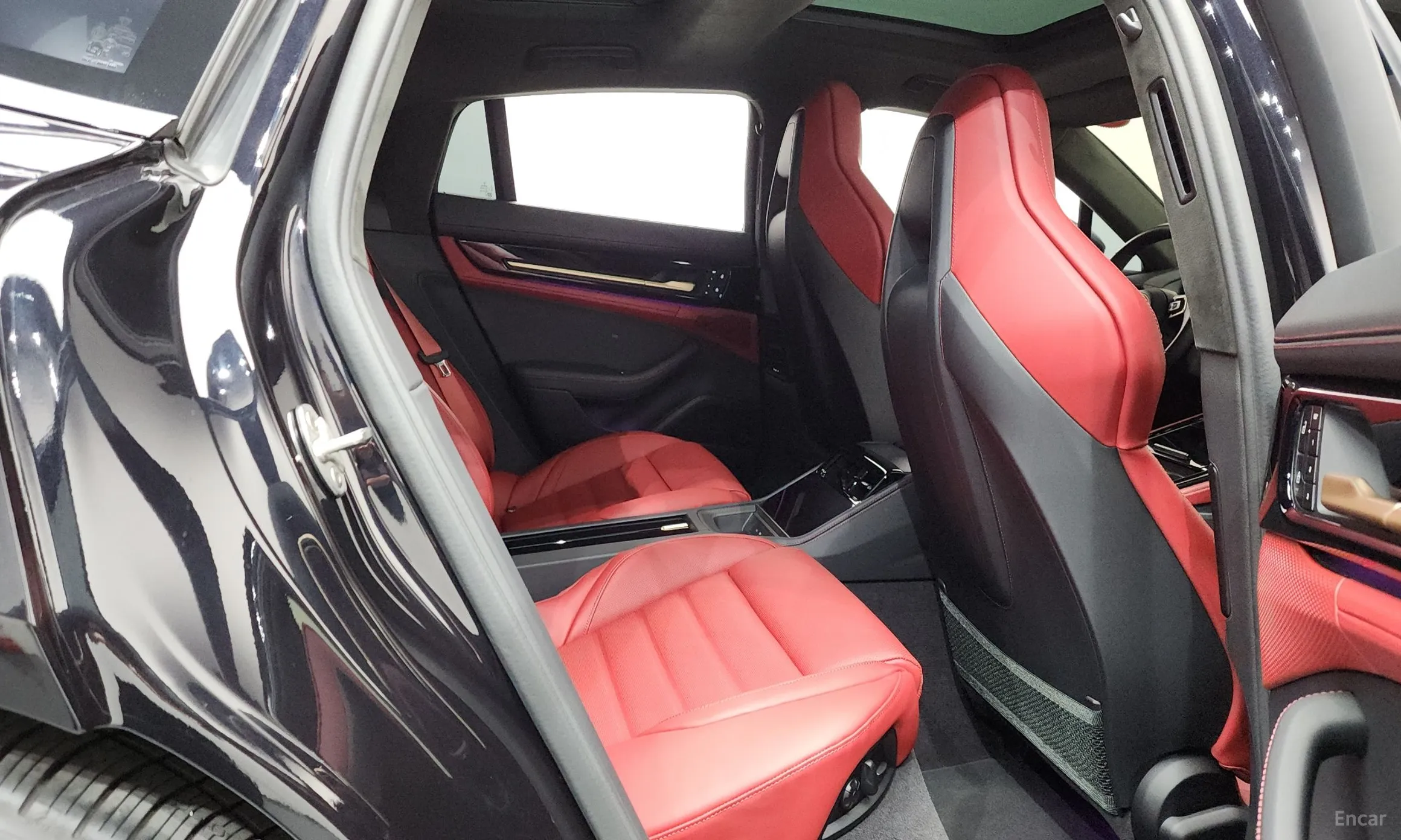 Porsche Panamera (976) превью 11