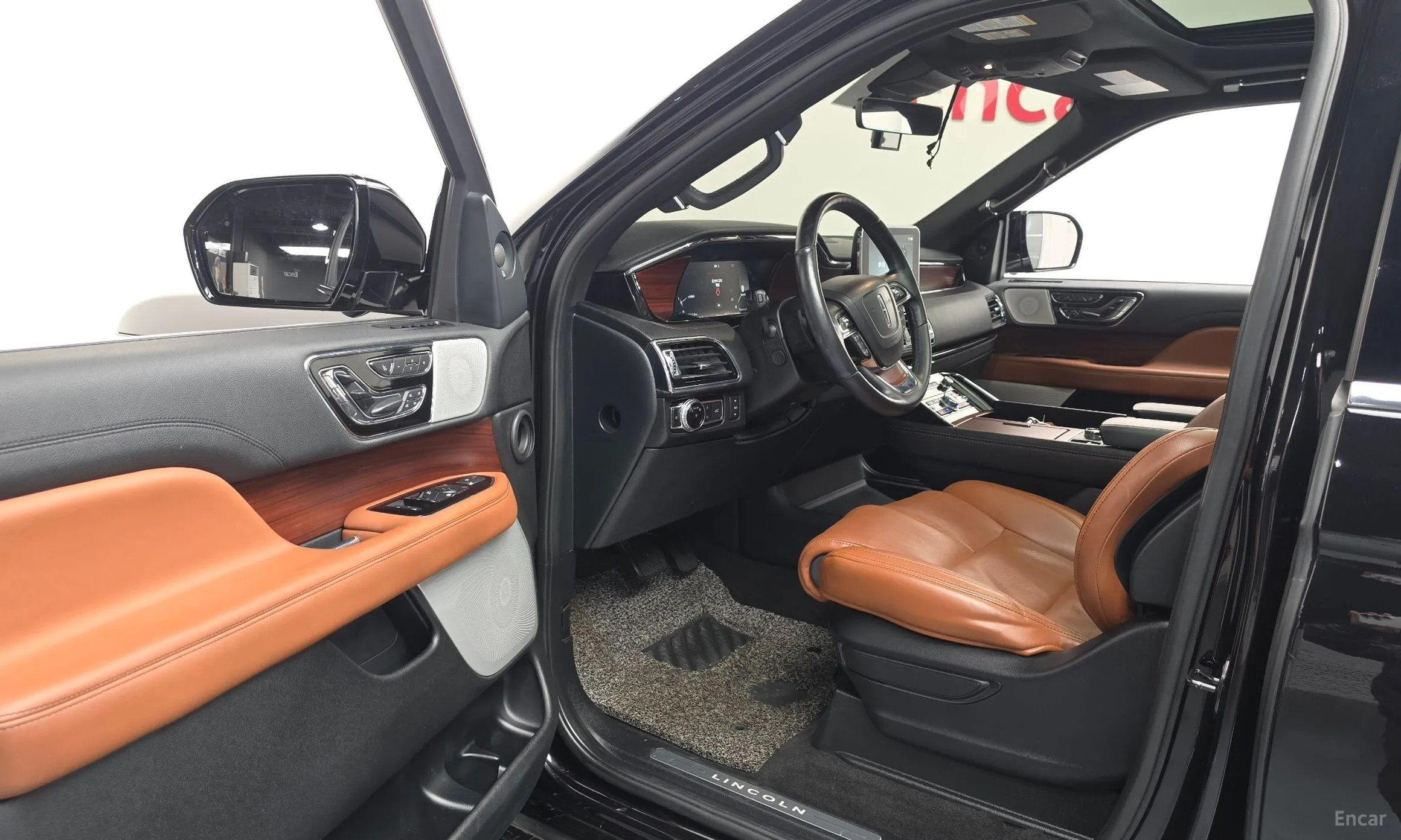 Lincoln Navigator 4th generation превью 10