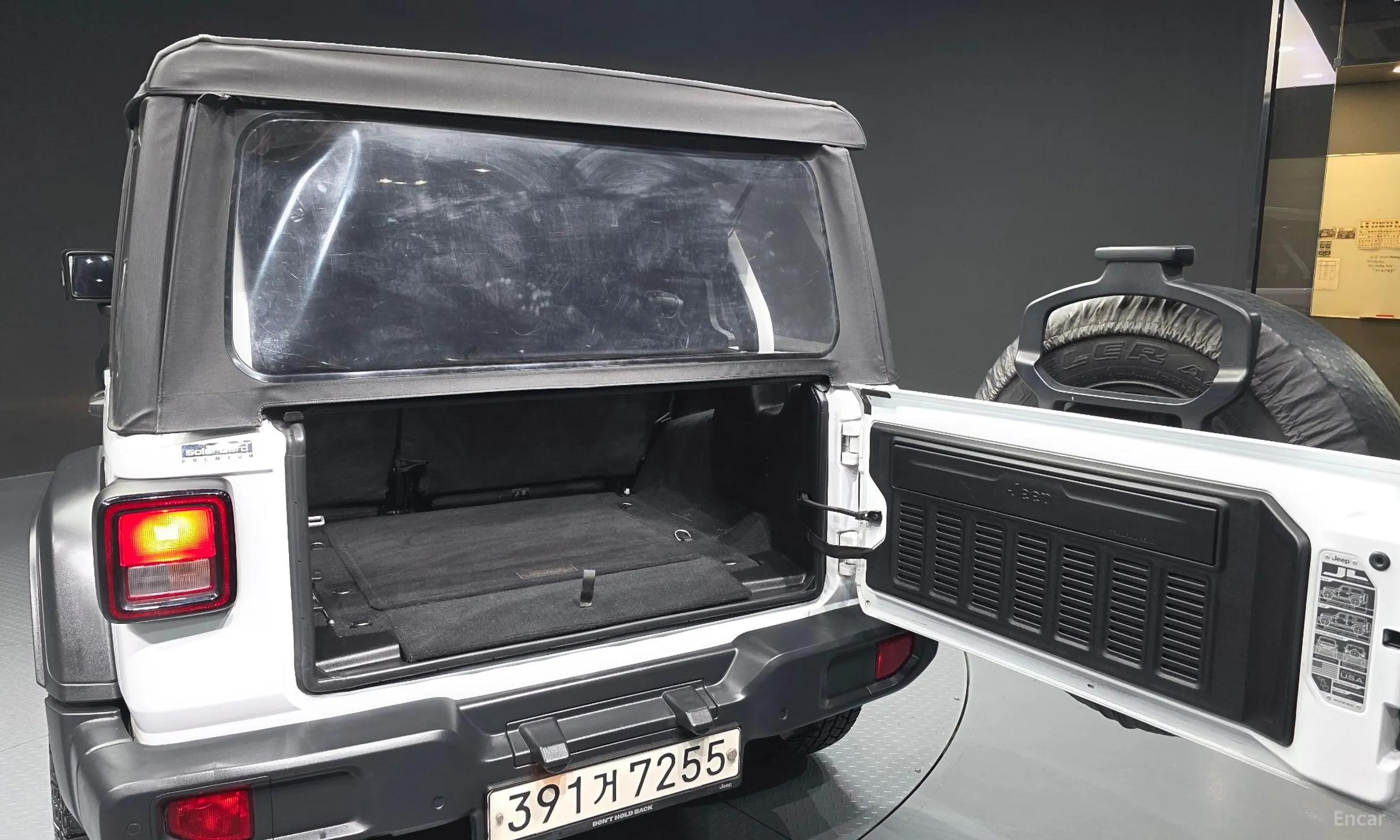 Jeep Wrangler (JL) превью 20