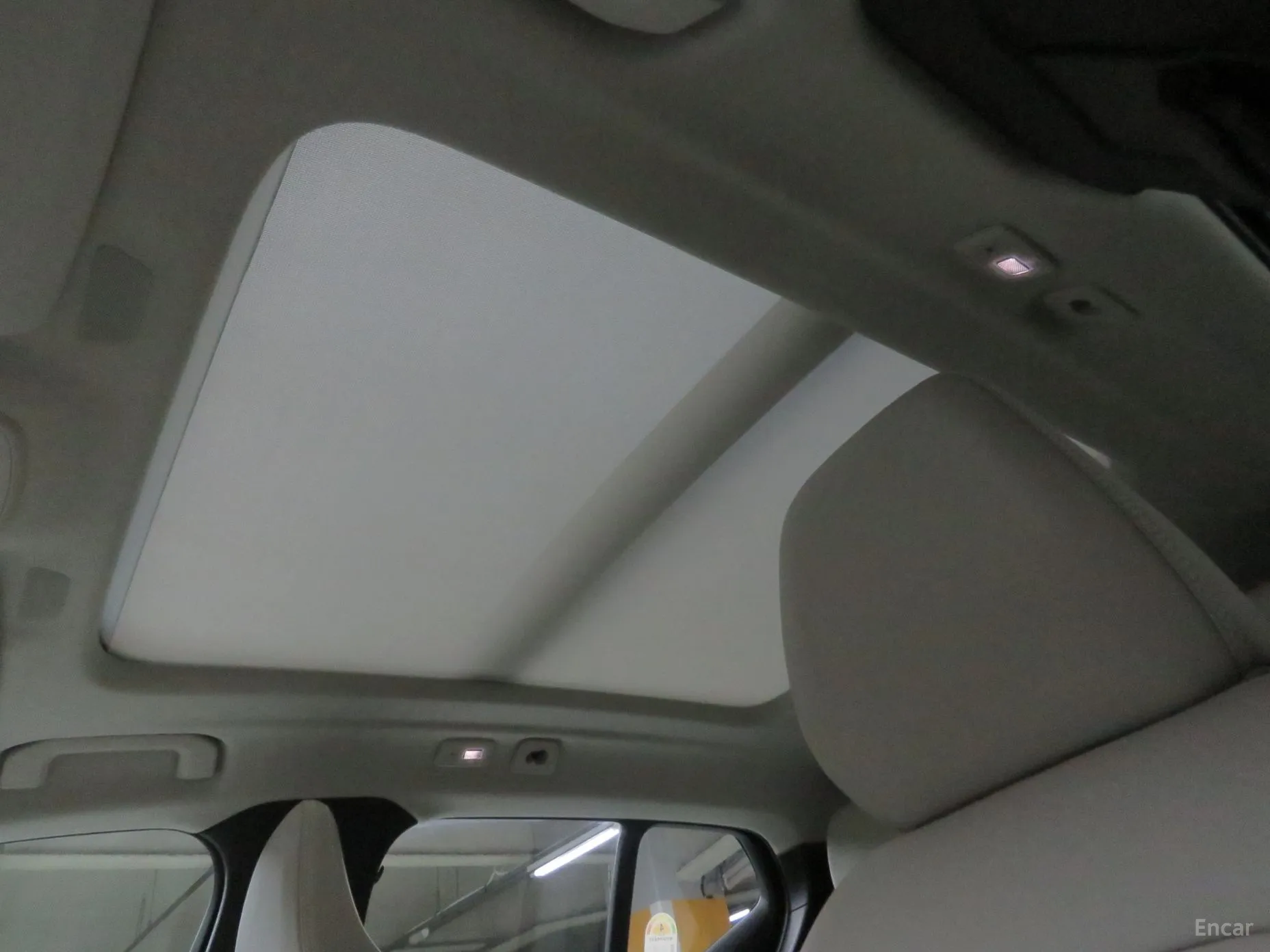 Volvo XC40 превью 14