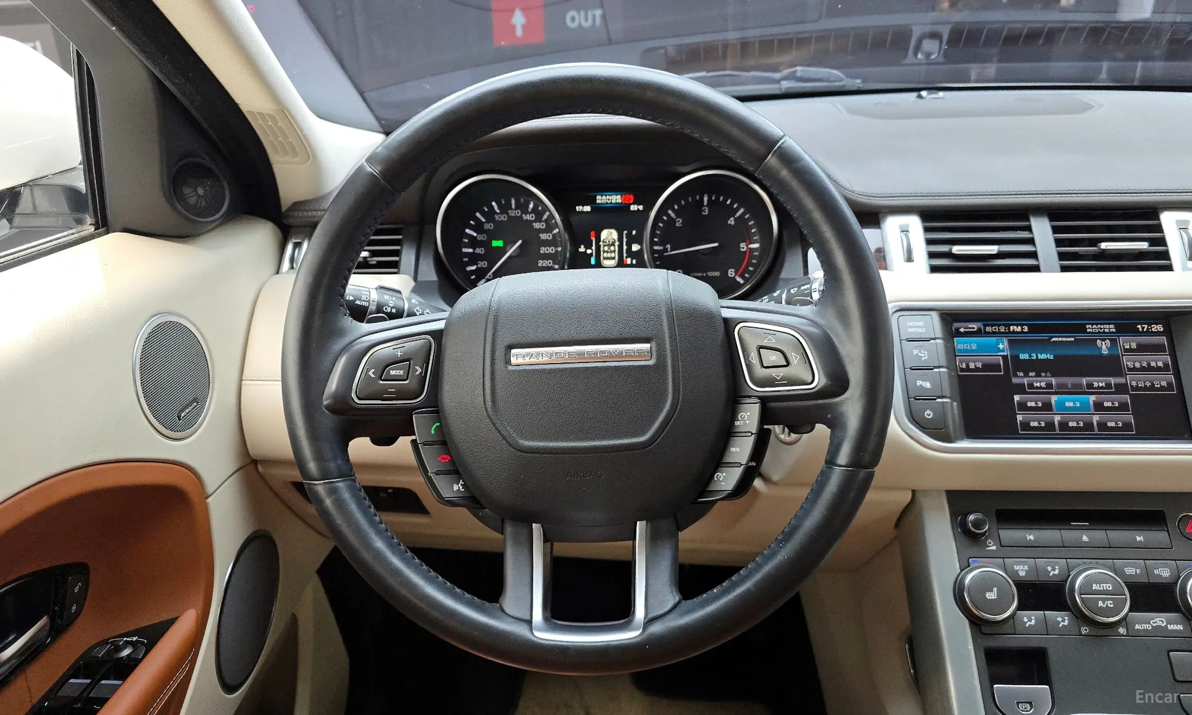 Land Rover Range Rover Evoque превью 13