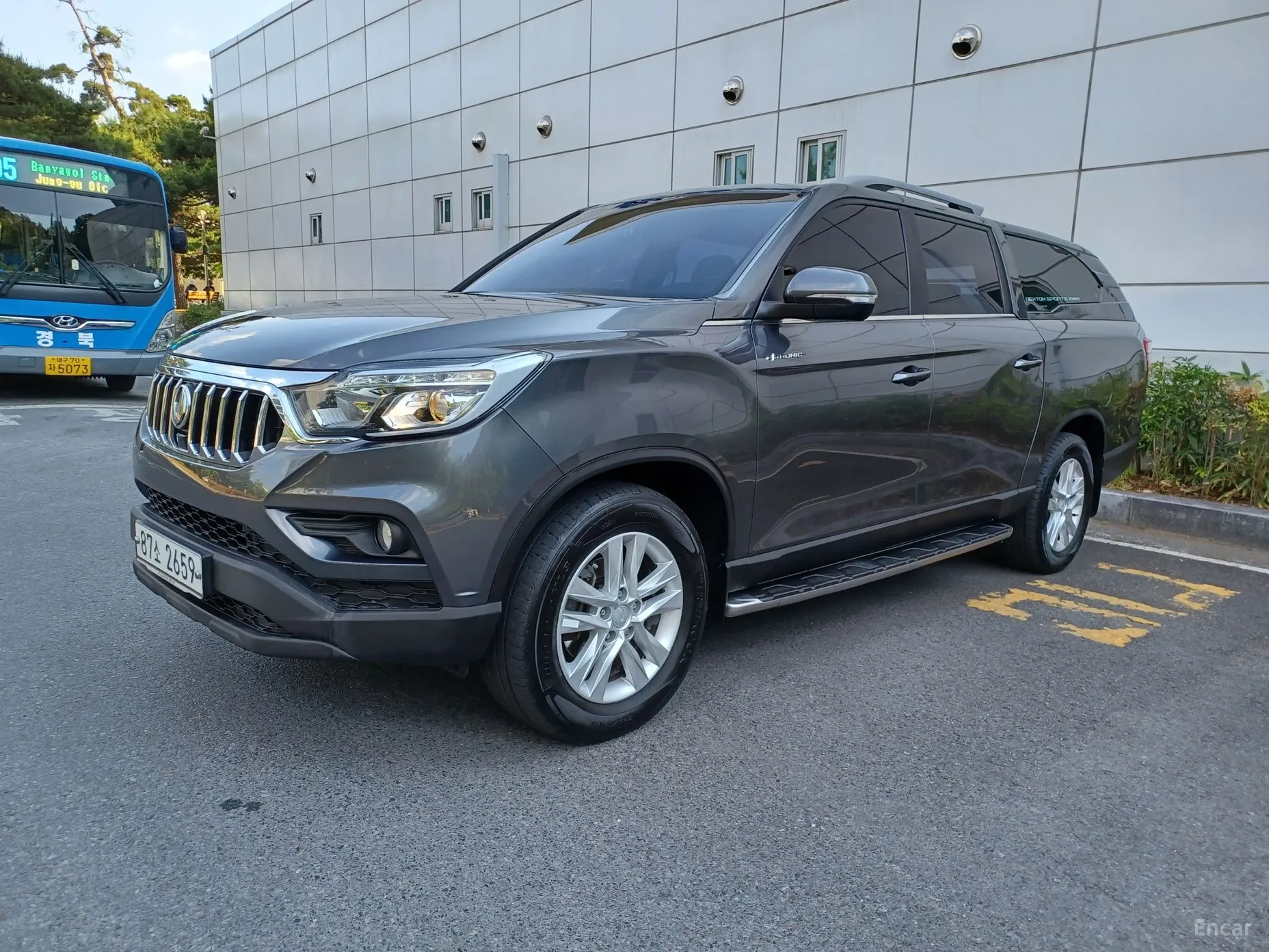 KG Mobility (SsangYong) Rexton Sports Khan