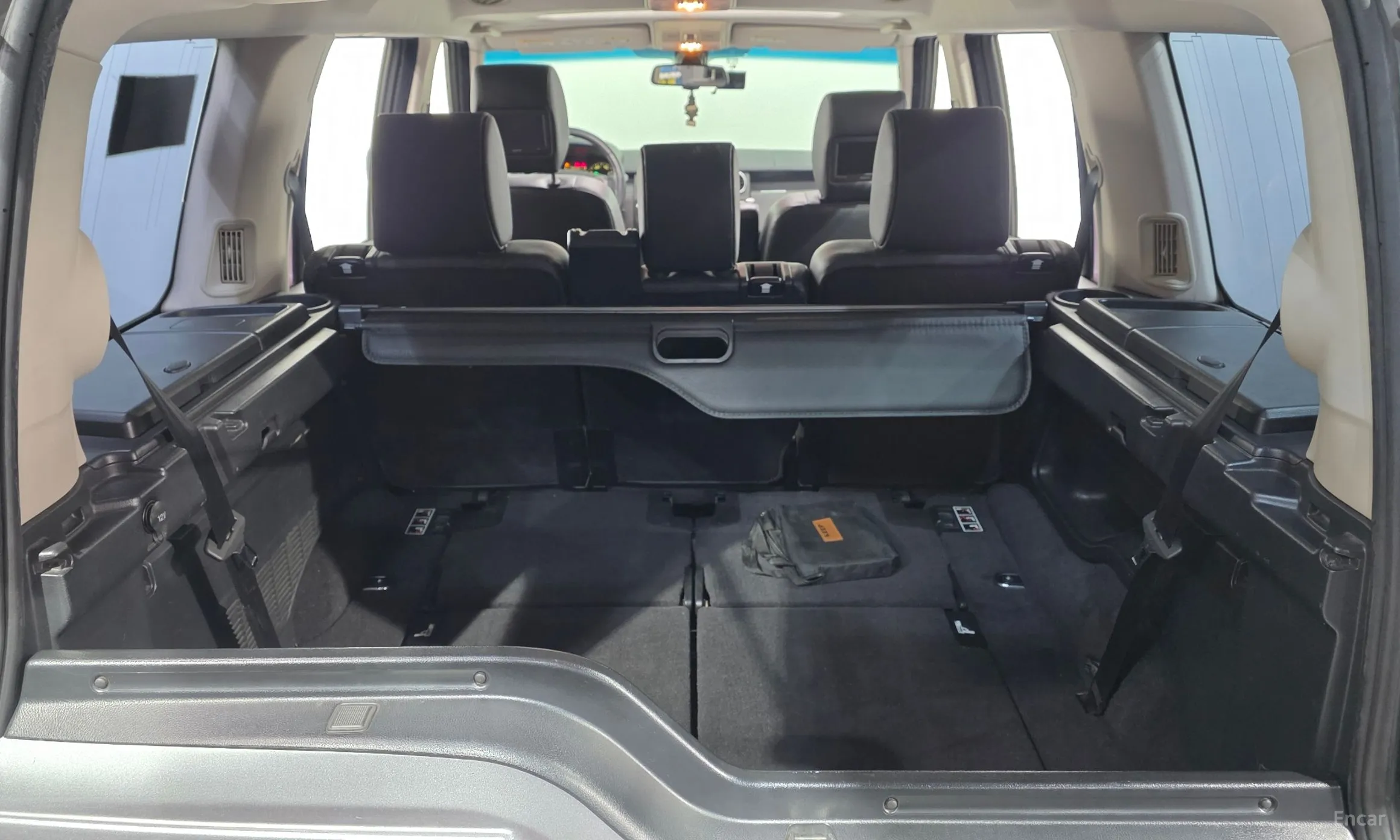 Land Rover Discovery 4 превью 20