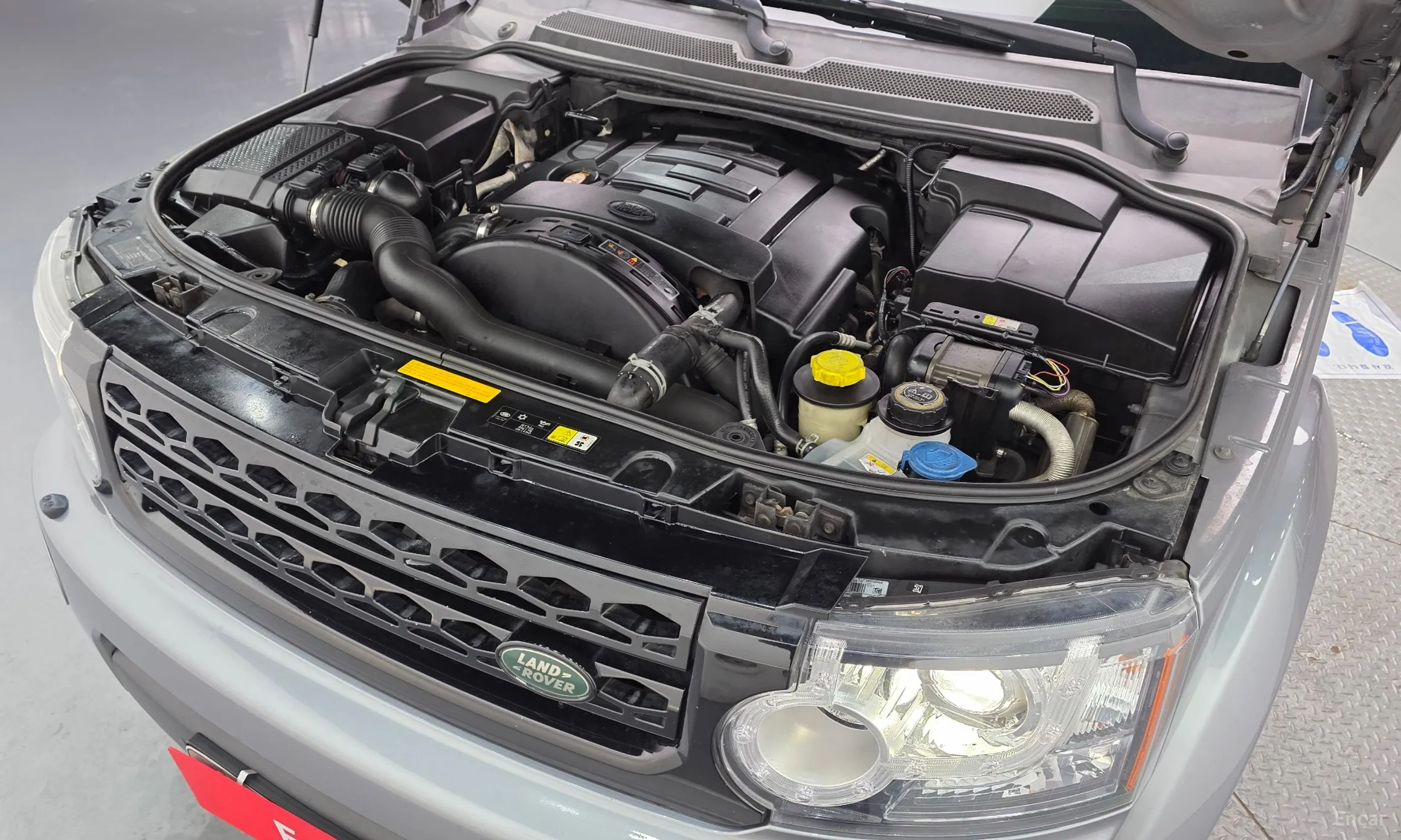 Land Rover Discovery 4 превью 6