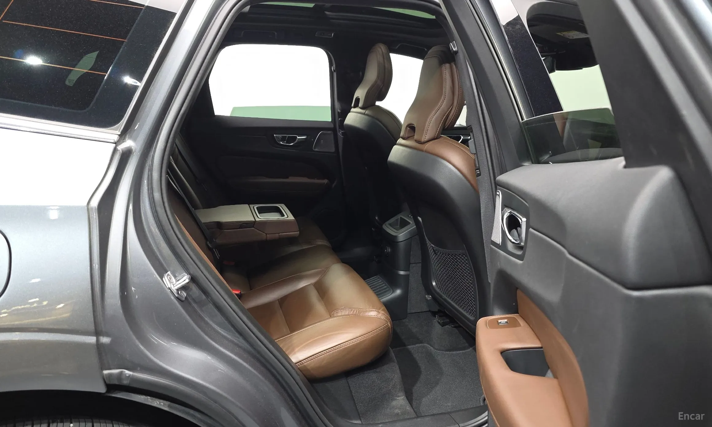 Volvo XC60 Gen 2 превью 12
