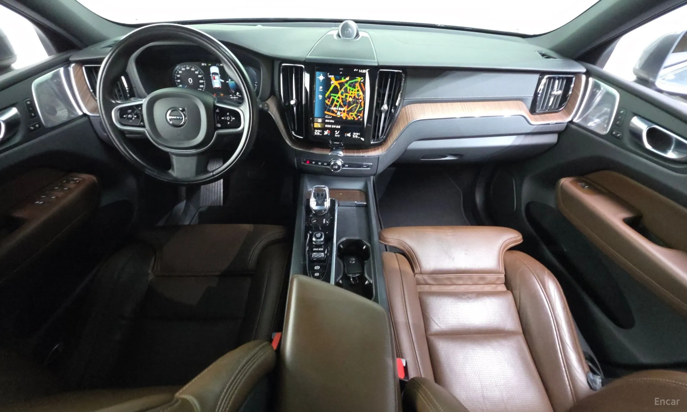 Volvo XC60 Gen 2 превью 7