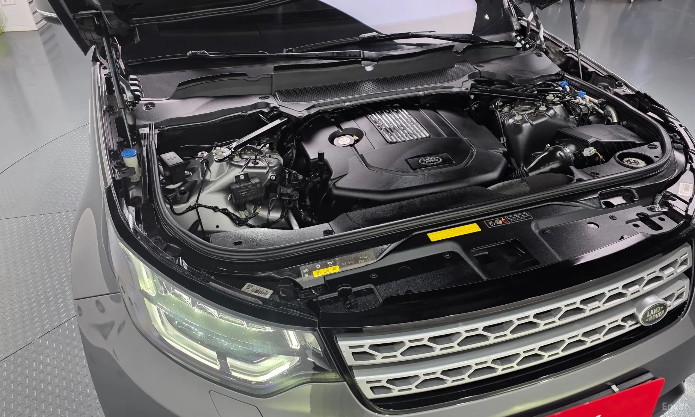 Land Rover Discovery 5 превью 6