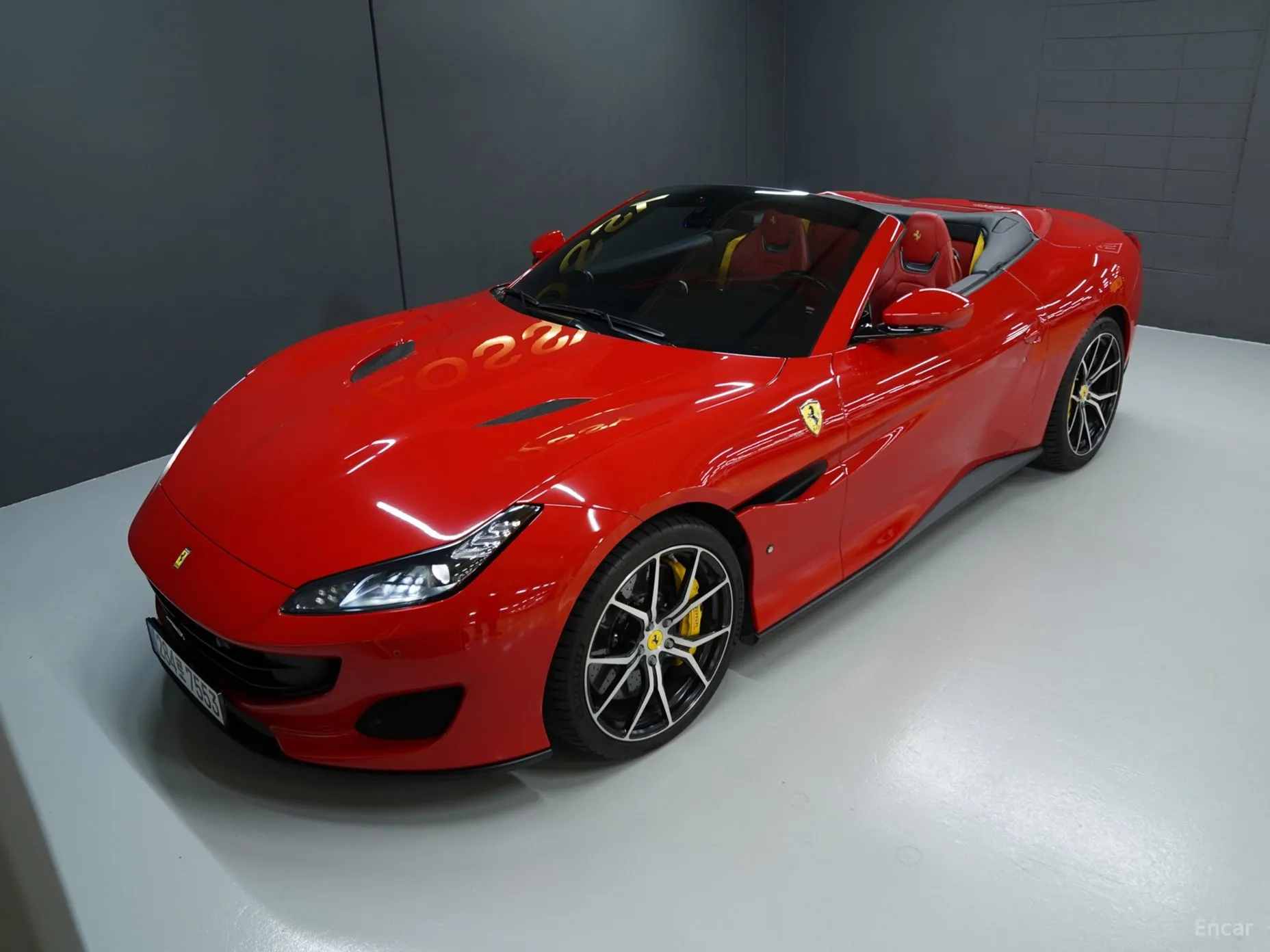 Ferrari Portofino превью 6