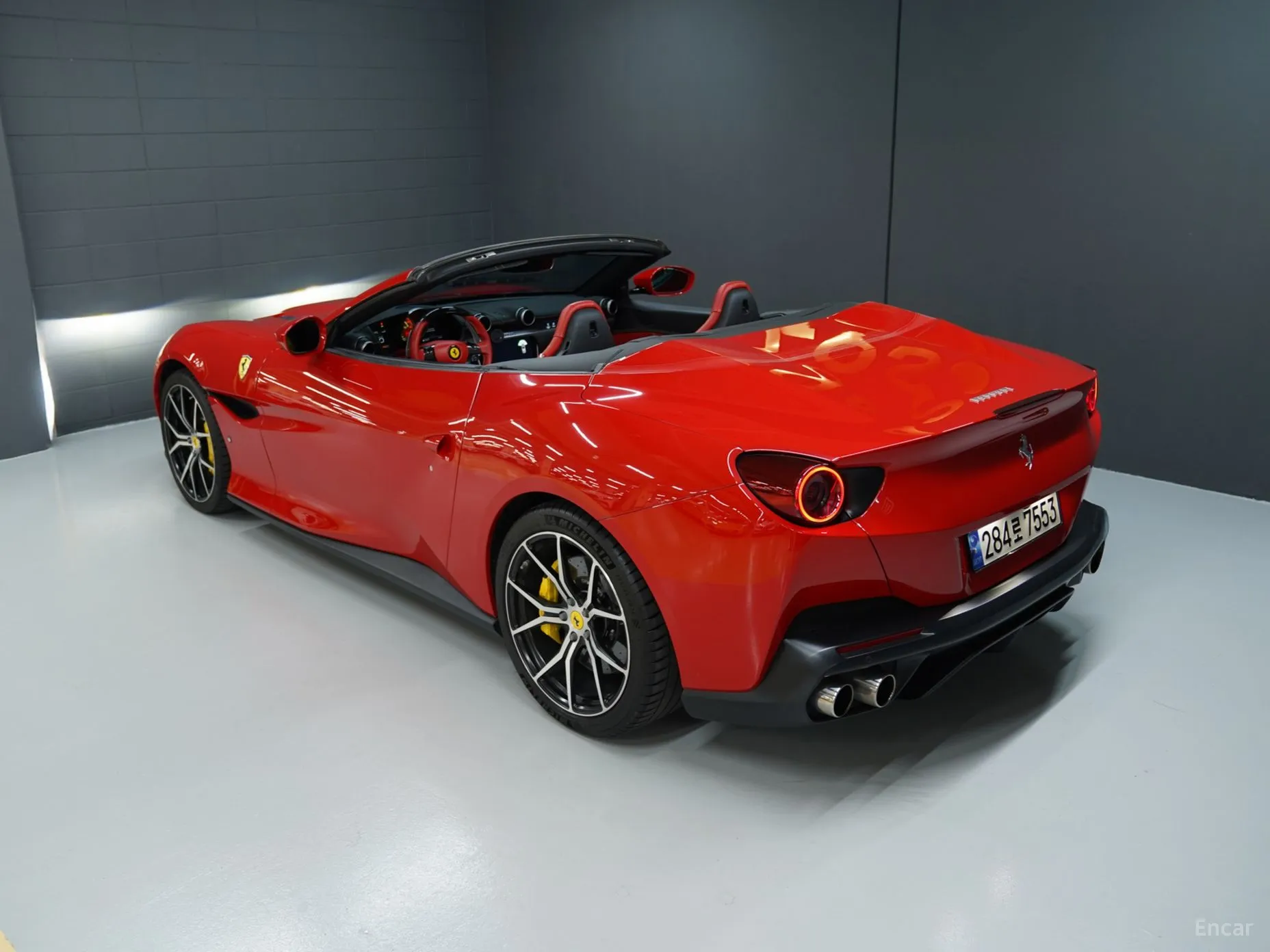 Ferrari Portofino превью 7