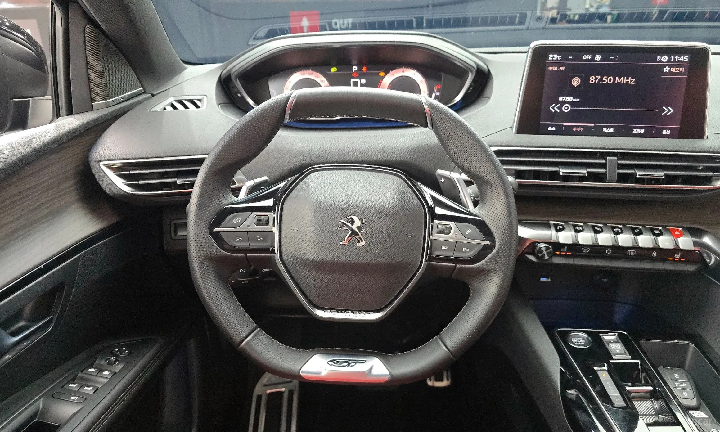 Peugeot 3008 2nd generation превью 13