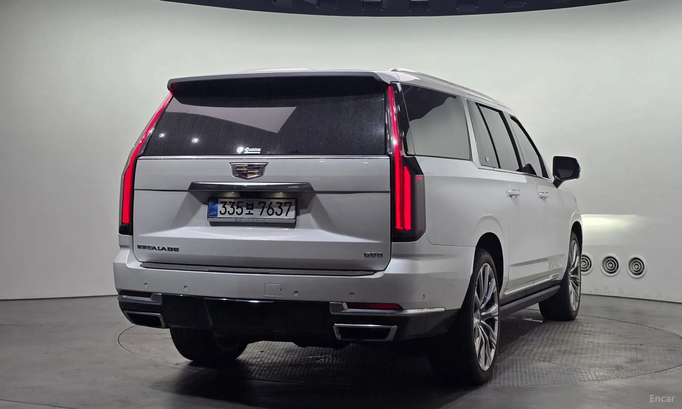 Cadillac Escalade 5th Generation превью 4