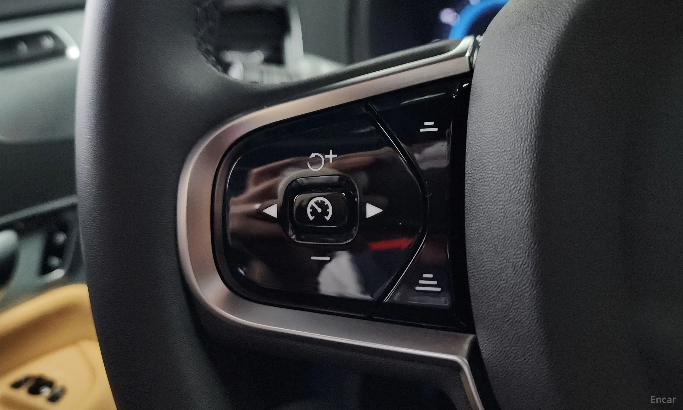 Volvo XC90 Gen 2 превью 17