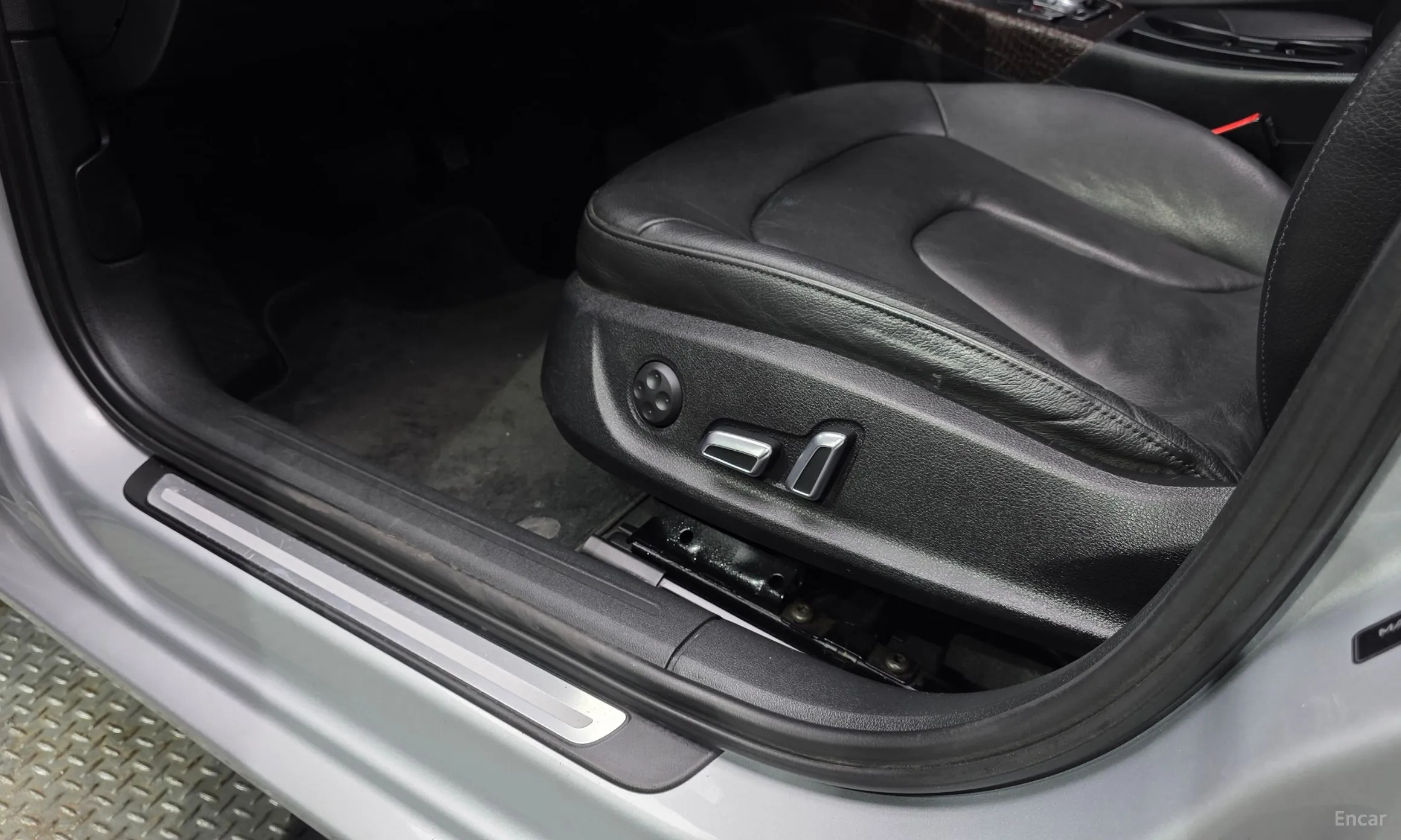 Audi New A4 превью 18
