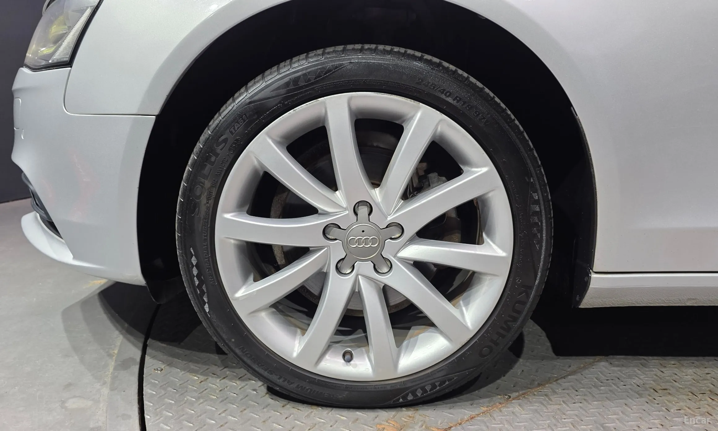 Audi New A4 превью 5