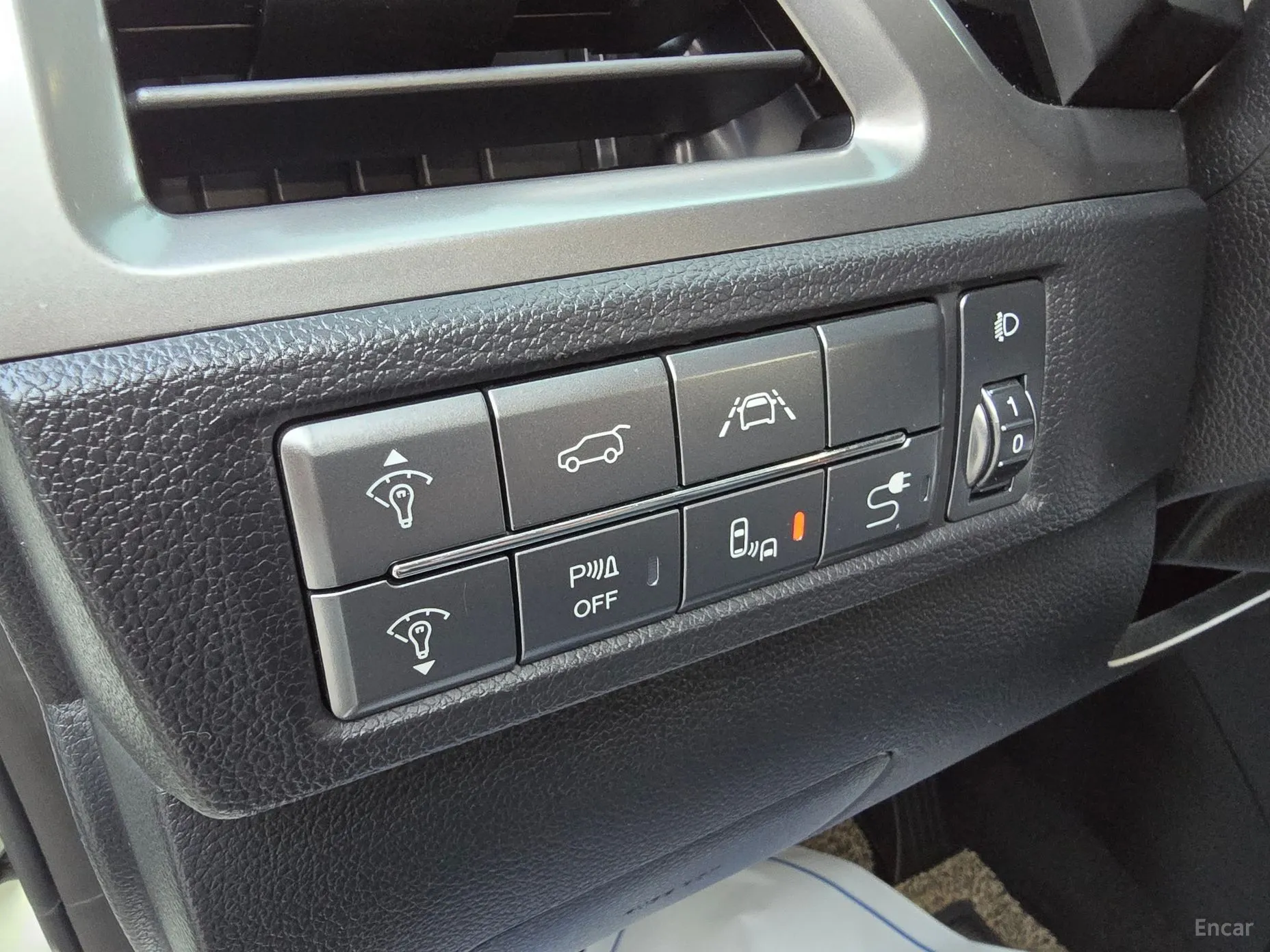 KG Mobility (SsangYong) Beautiful Korando превью 15