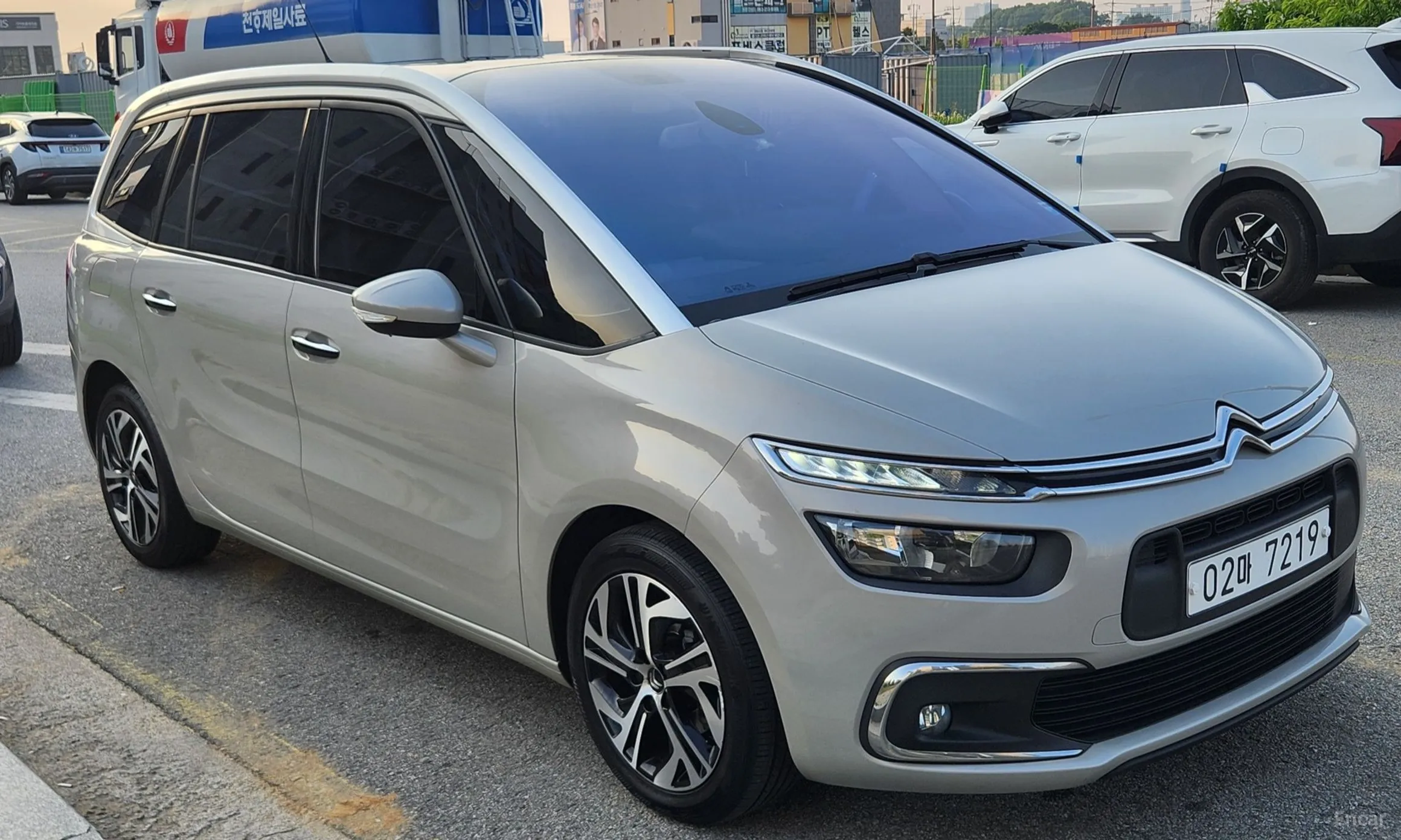Citroën/DS Grand C4 Picasso превью 2