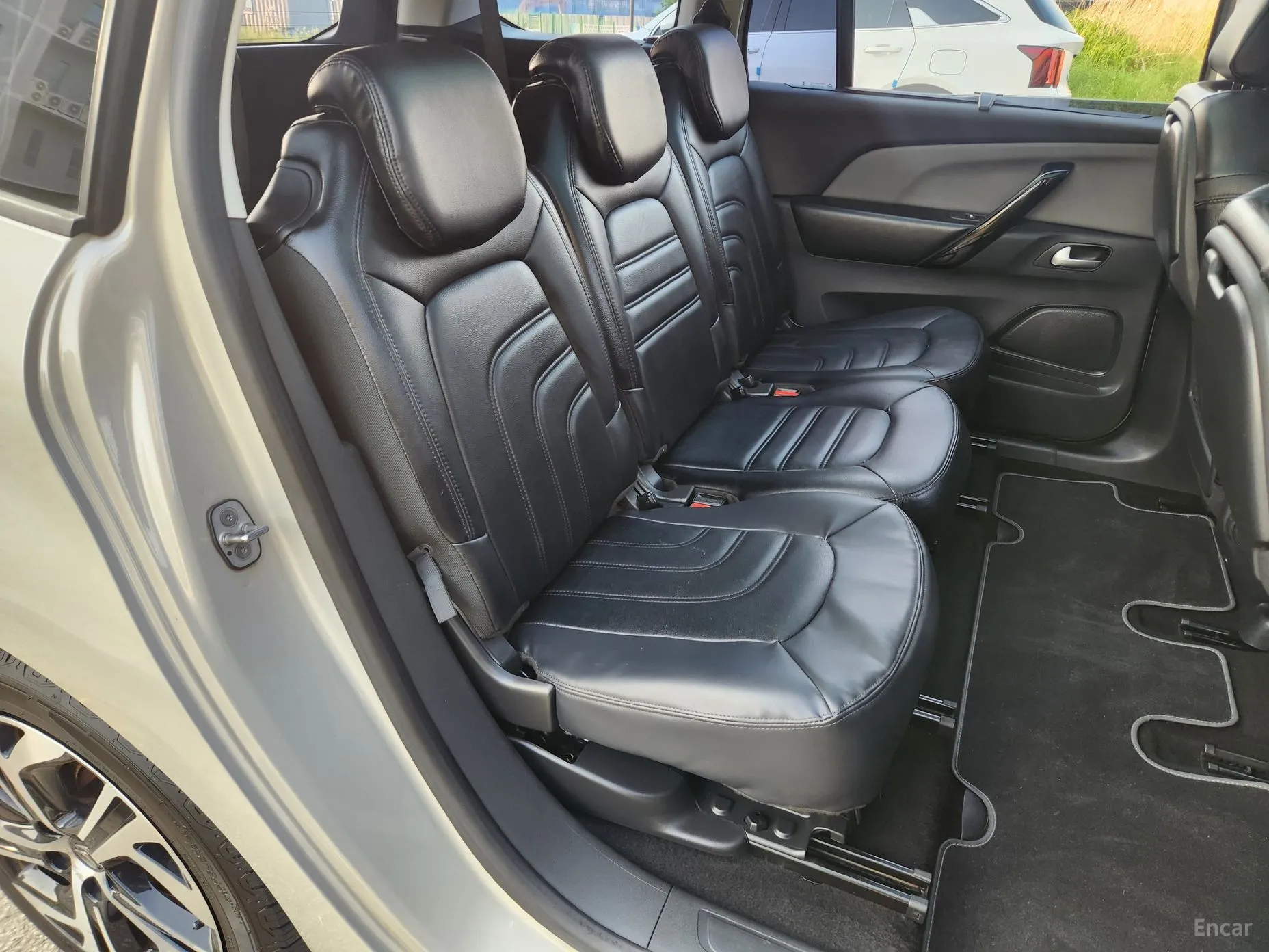 Citroën/DS Grand C4 Picasso превью 16